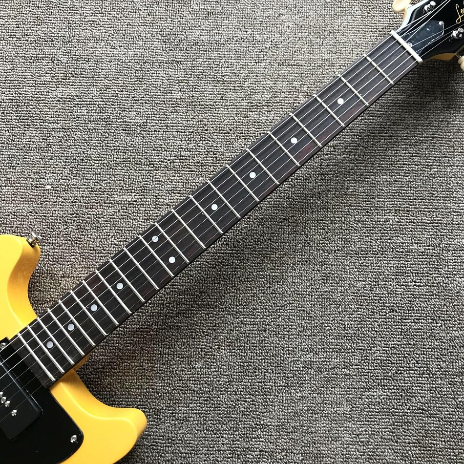 Chitarra elettrica gialla personalizzata con tastiera in palissandro e hardware cromato - Guitarra Electrica