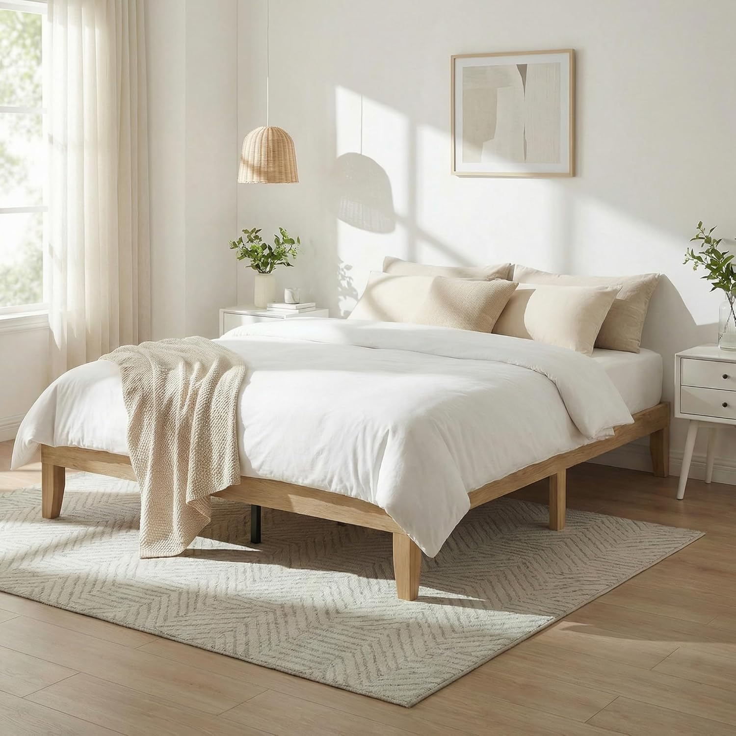 Bed Frame Queen Size, Wood Platform Bed Frame with Solid Wood Slats & Legs, Noise-Free, No Box Spring Needed, Easy Assembly, Minimalist Japandi Style