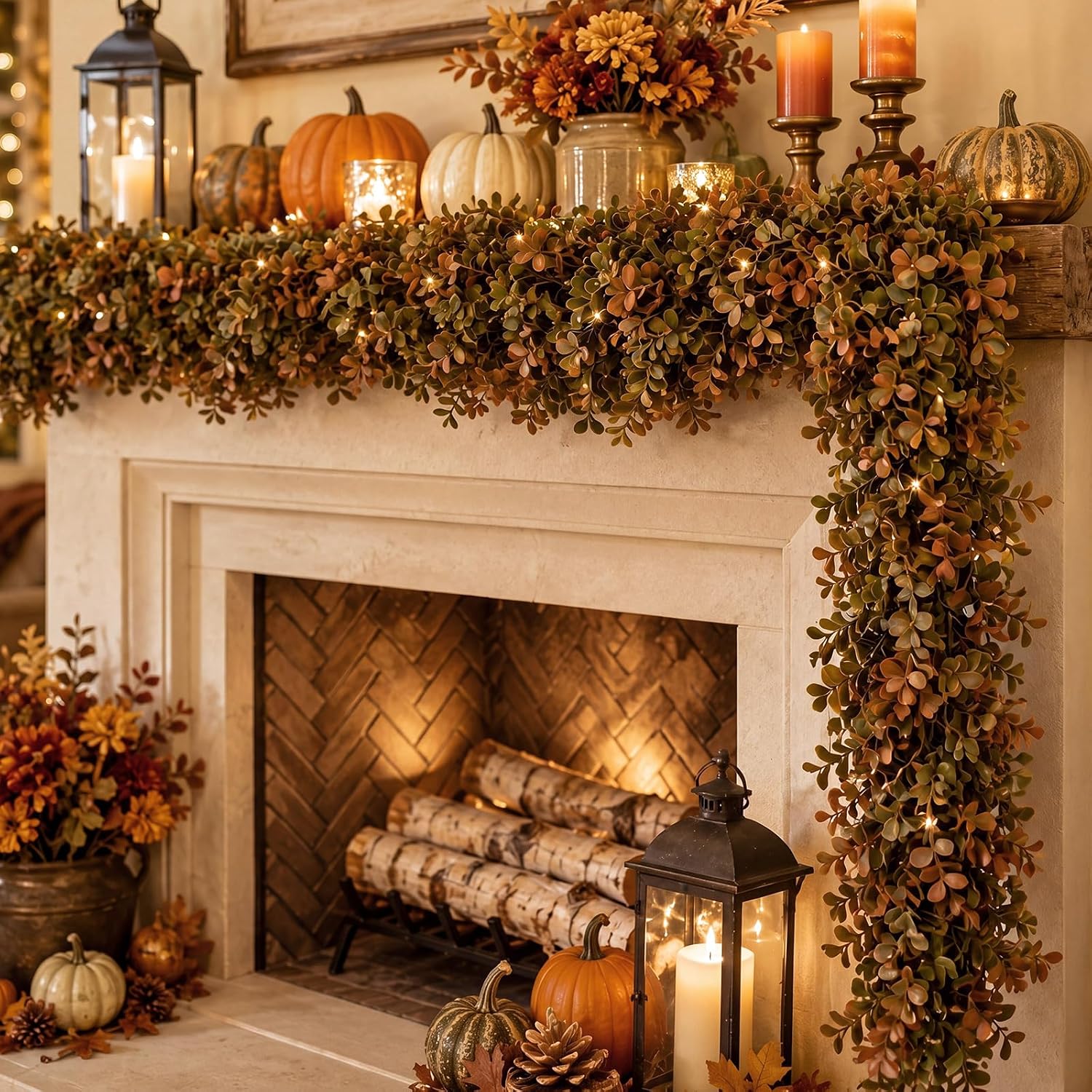 XunYee Black Halloween Garland 6 Feet Spooky Halloween Cedar Garland Mantel Fireplace Artificial Faux Trailing Realistic Gothic Hanging Vine Twigs for Thanksgiving Party Outdoor Indoor Home Decor