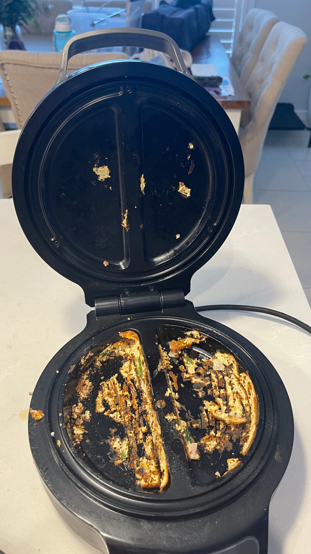 Breville the Light and Fluffy Omelette Maker Sandwich Toasters