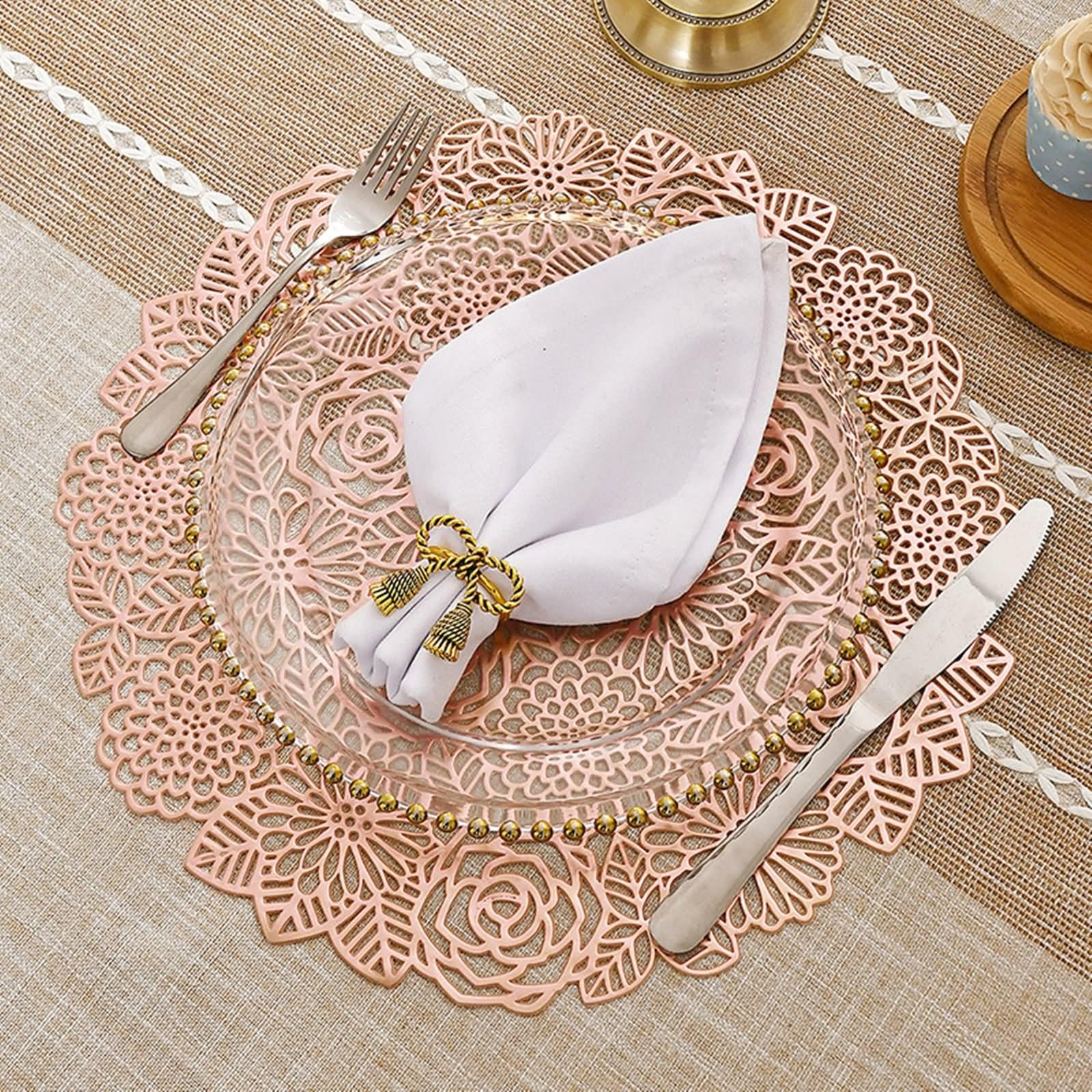 Platzdeckchen Vintage Landhausstil, Platzdeckchen 8er Set 38cm Rundes Muster mit Rosen und Blättern PVC Rosegold