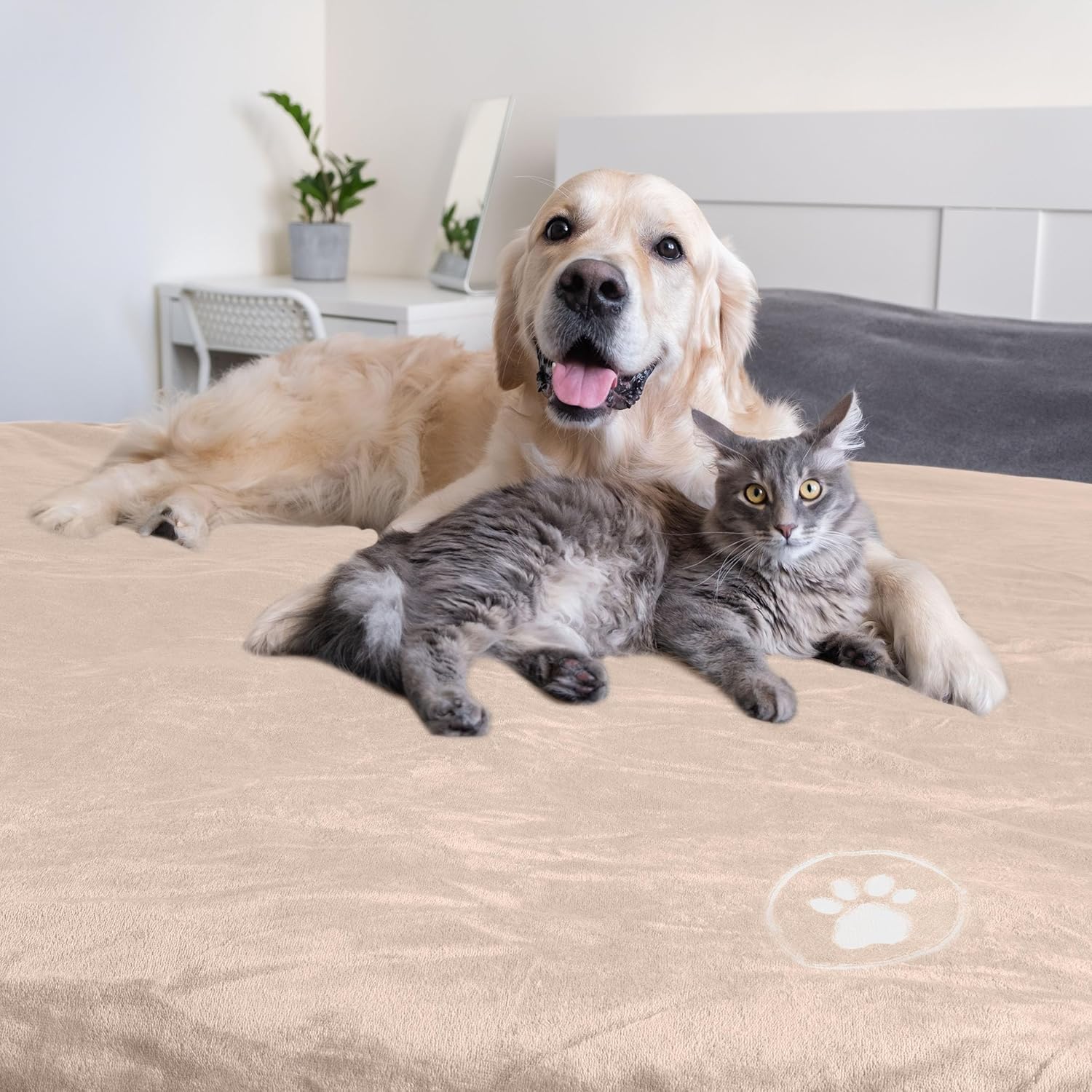 PETMAKER Dog Blanket - 60x80in Reversible Sherpa Blanket - Throw Blankets for Bed, Couch, Crate, or Car - Machine Washable Puppy Essentials (Tan)