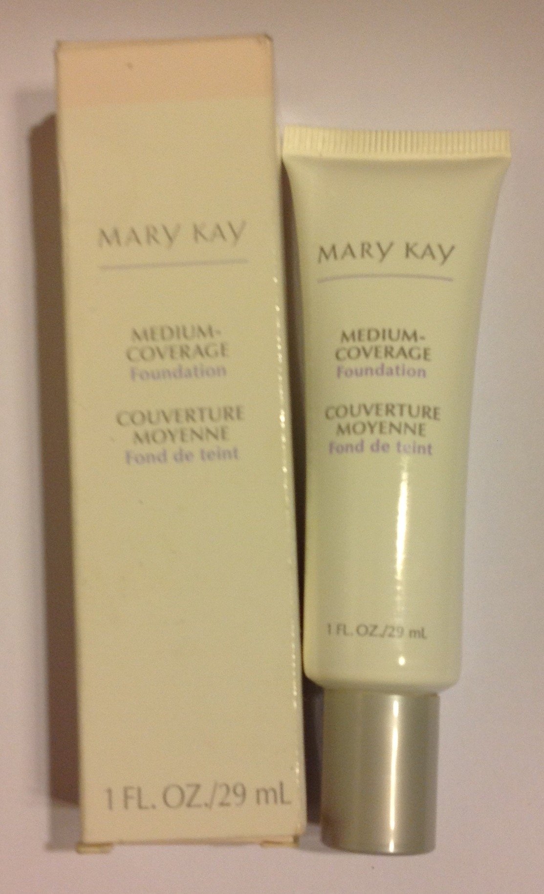 Mary Kay Medium Coverage Foundation - Ivory 204