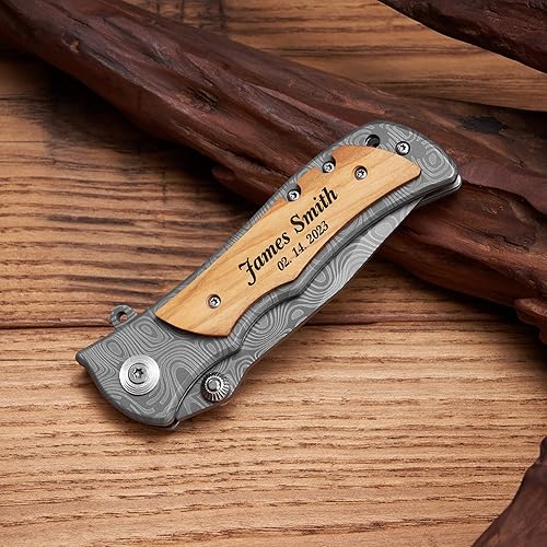 Miniatura 7 de Cuchillo plegable grabado personalizado para novio marido papá hijo cuchillos de caza personalizados para hombres camping pesca caza con clip de