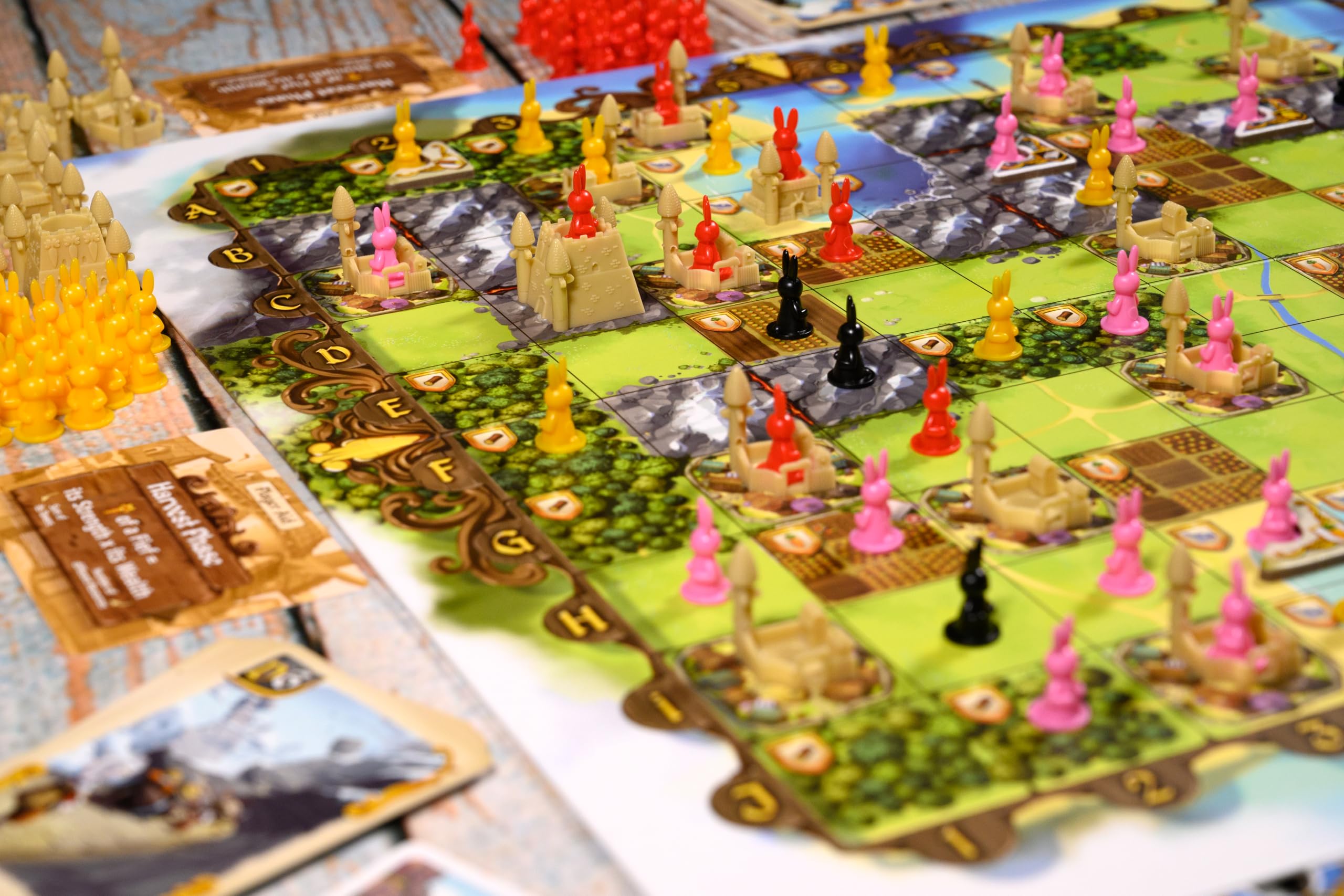IELLO Bunny Kingdom Game