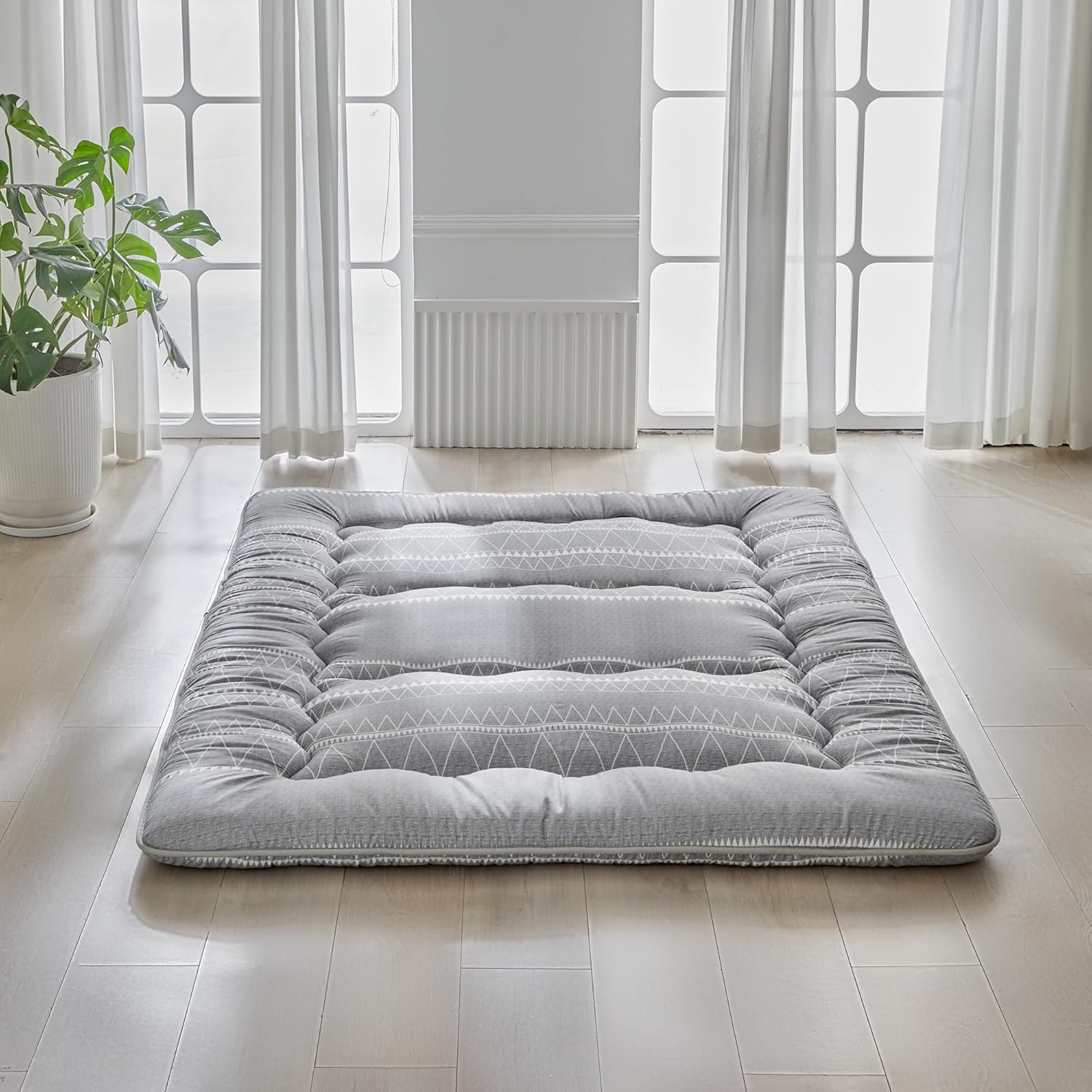 Japanese Floor Mattress Easy to Store Design for Summer, Boho White Stripes Triangle Style Futon Mattress with Storage Bag and Washable Cover, Roll Up Thick Tatami Kids Play Mat Twin Size -Gray