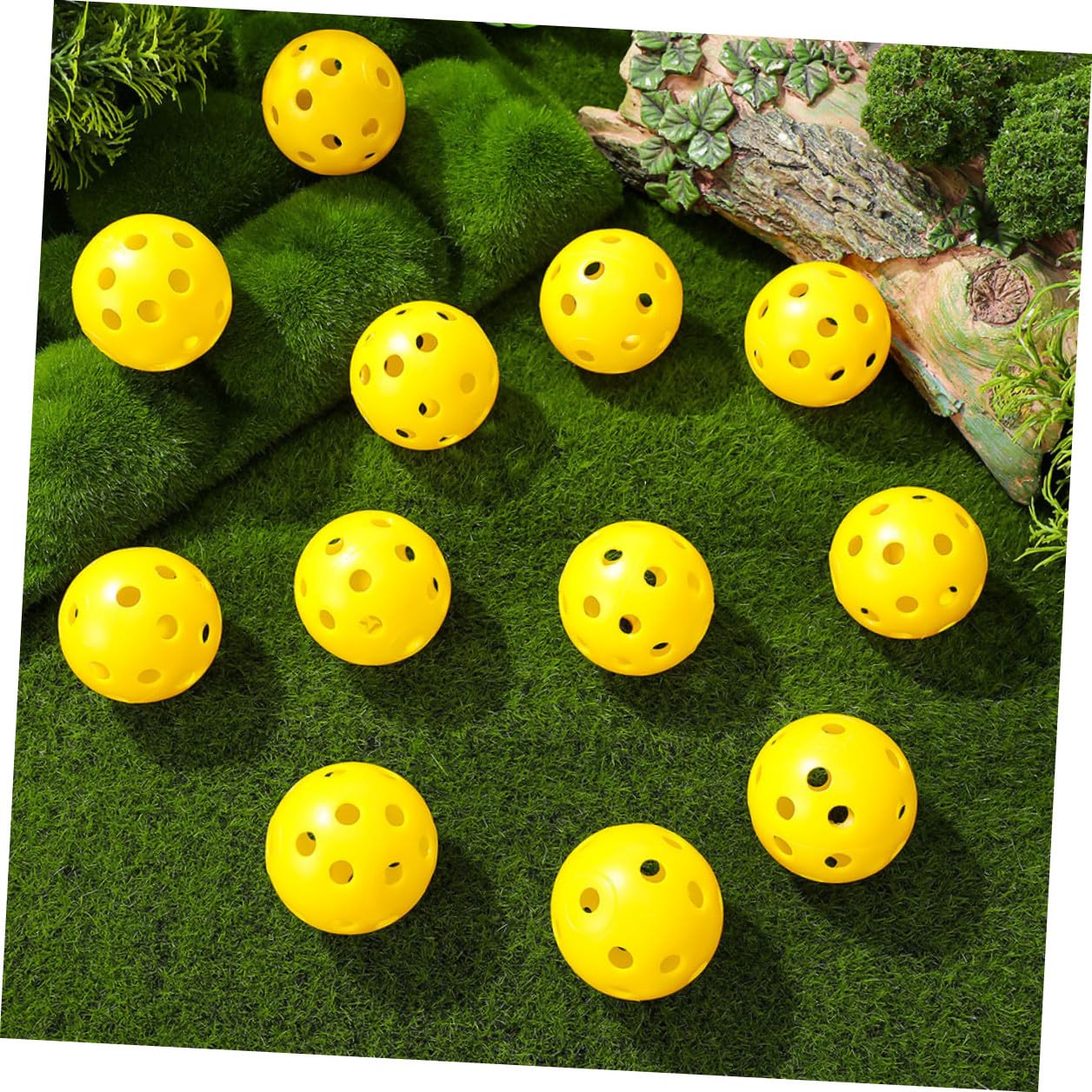 ORFOFE Balones de Golf Perforadas para Practicar en Interiores, 48 Unidades