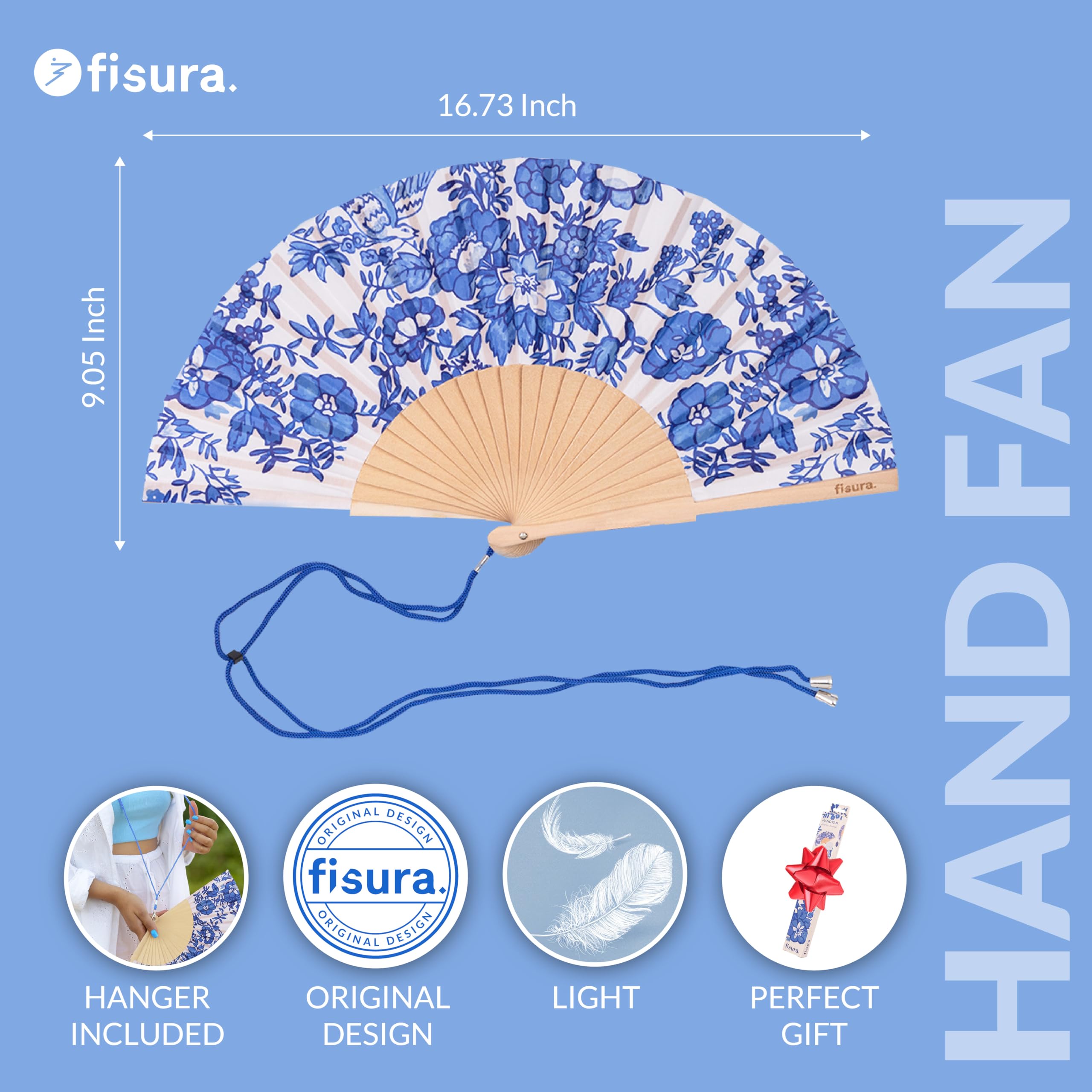 Fisura – Oryginalny wachlarz z motywem niebieskich kwiatów. Nowoczesny, drewniany model w biało-niebieskiej tonacji. Zawiera uchwyt do zawieszenia. Wymiary: 42,5 x 23 cm