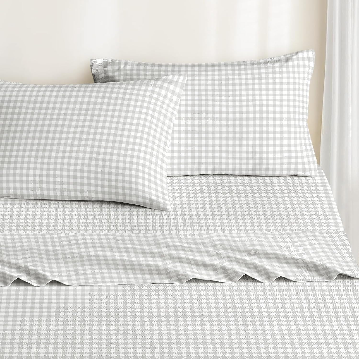 Wake In Cloud - Gingham Bed Sheets, 4-Piece Sheet Set, Plaid Checkered Check Pattern Printed Cute Preppy College Dorm Bedding, Deep Pocket, Light Gray, Queen Size
