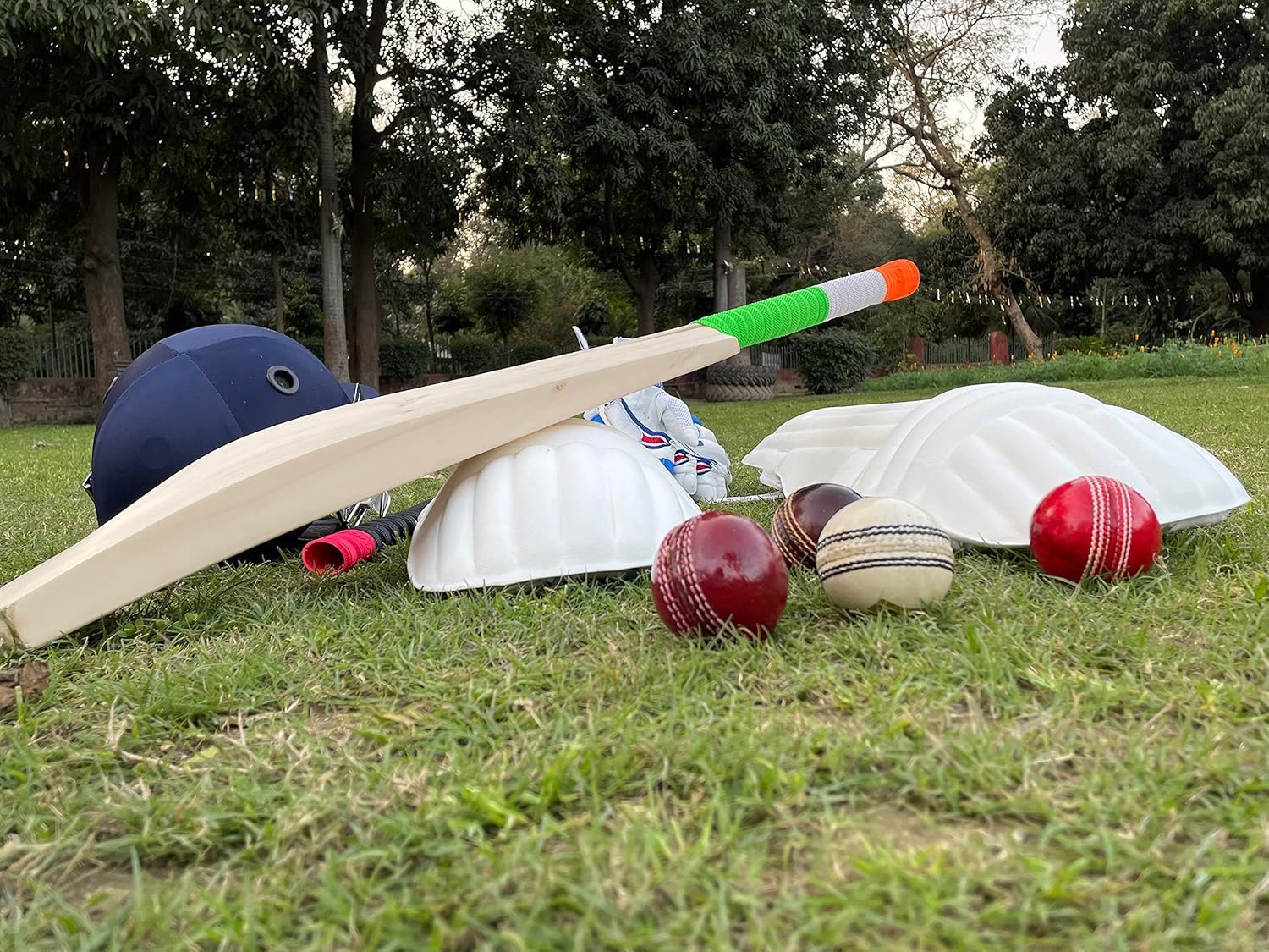 Sixteen Rubber Cricket Bat Handle Grips with Grip Replacement Cone (3 Bat Rubber Grips and 1 Wooden Cone, Multidesign 3) 1