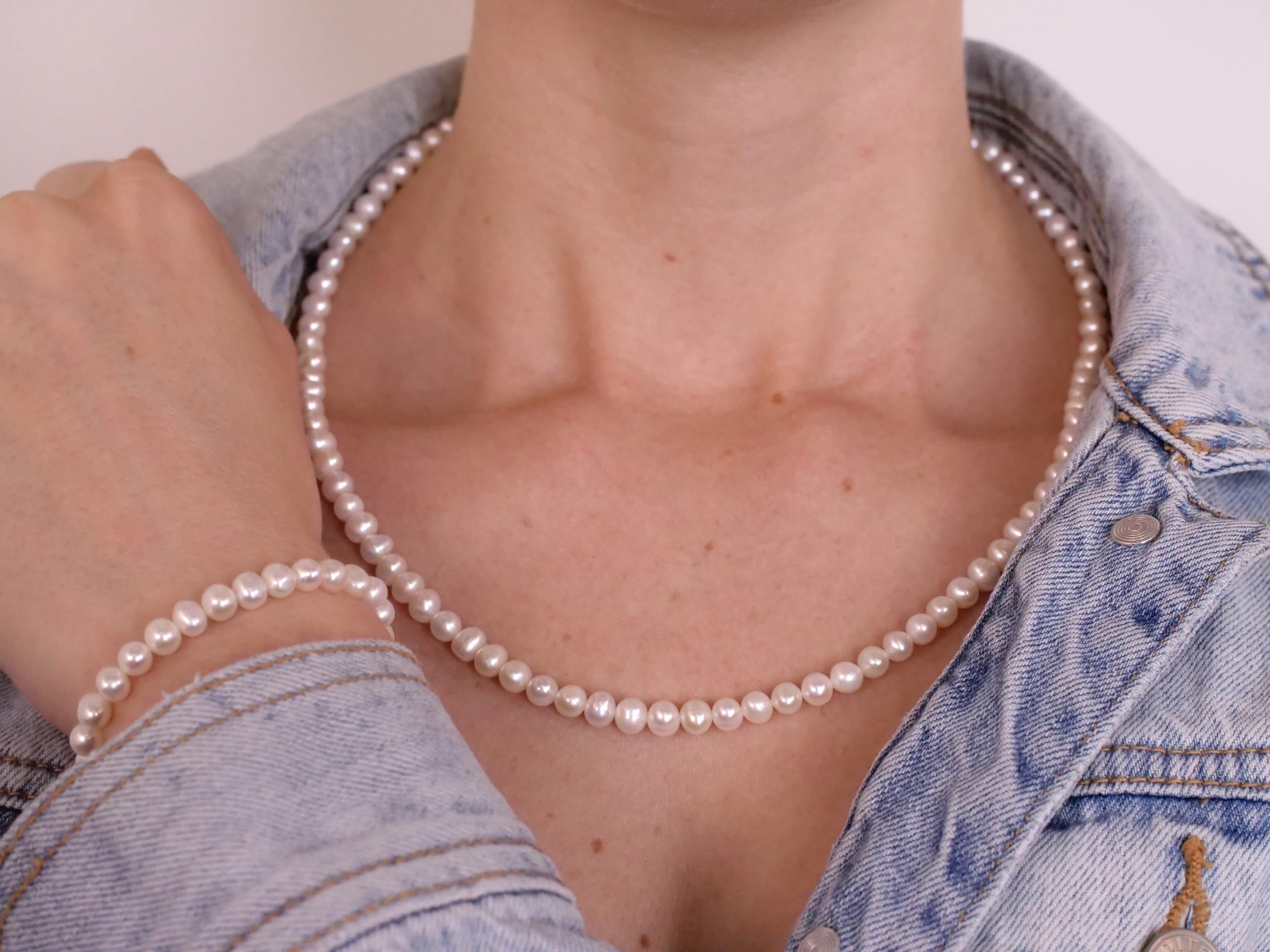 BERGERLIN Echte Perlenkette für Damen und Herren - Halskette aus Süßwasserperlen - Perlenhalskette mit Verschluss aus 925 Sterling Silber und Echtheitszertifizierung