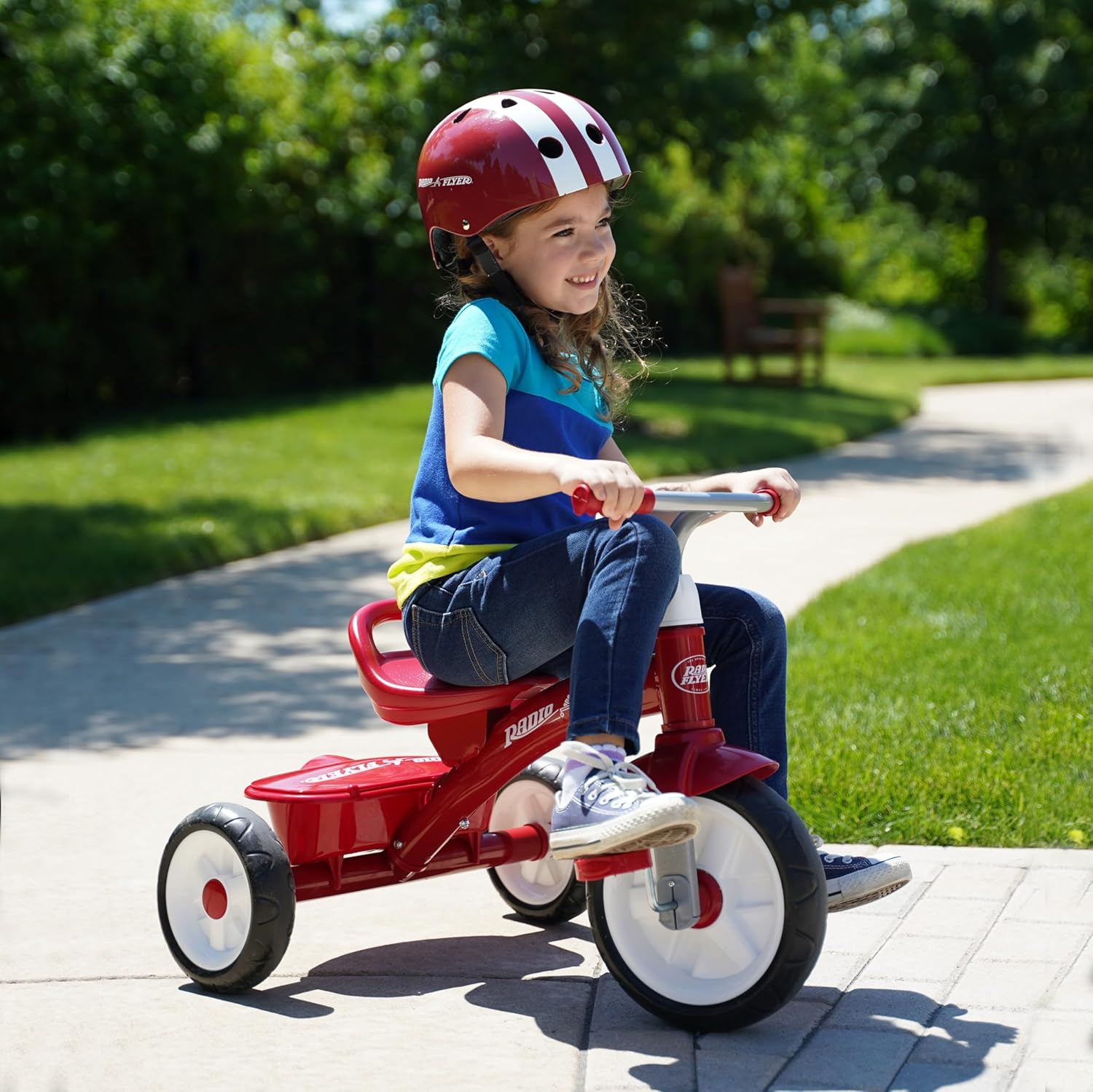 Radio Flyer Kids Helmet, Blue, for Kids 2-5 Years Old, Adjustable Size, Passes U.S. Bicycle Helmet Safety Standard, Great for Bicycles, Scooters, Skateboards and More