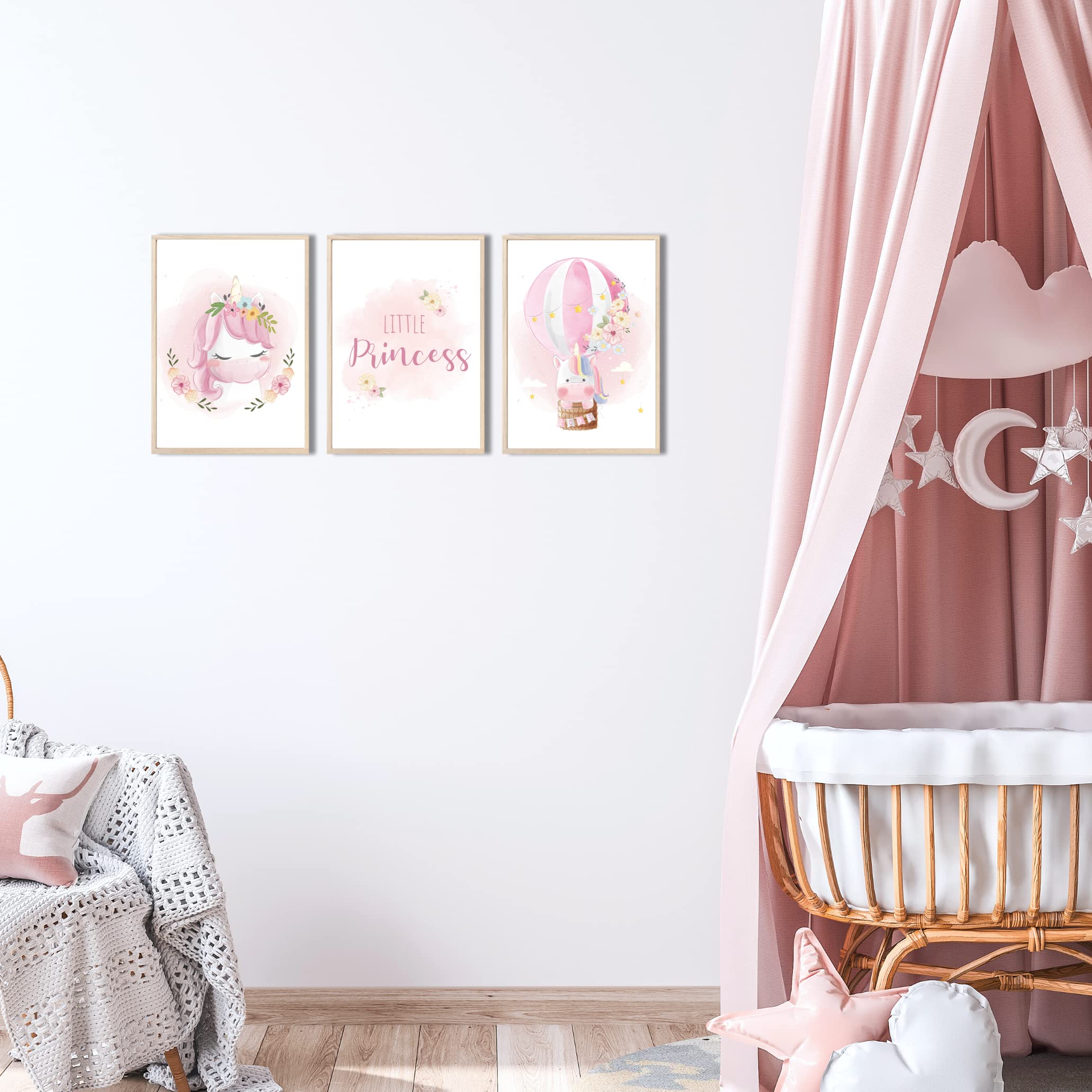 MeinBaby123 Lot de 3 images de licorne pour chambre d'enfant - Format A4 - Lot de posters décoratifs - Cadeaux pour fille - Cadeau bébé (V5)