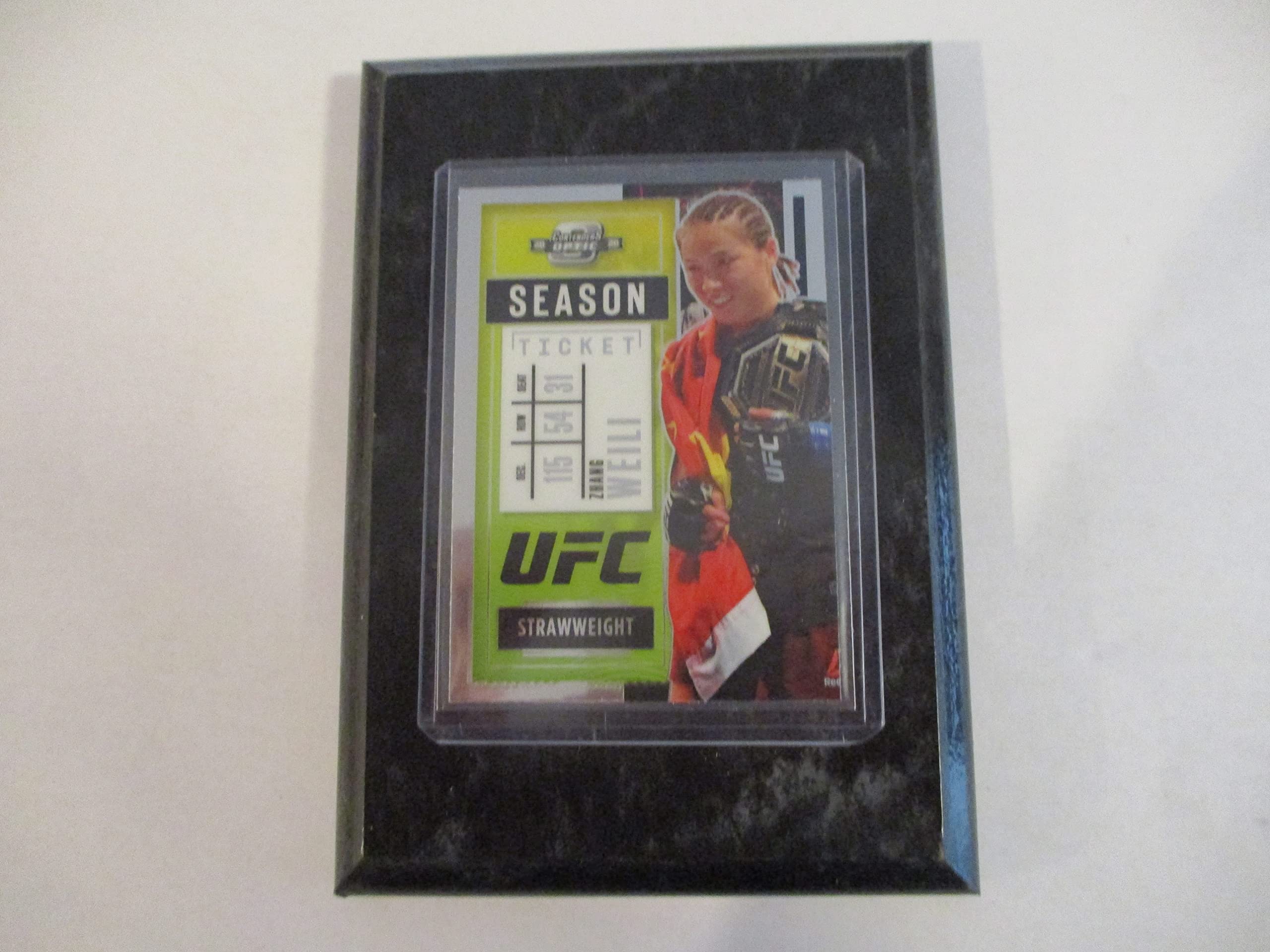 ZHANG WEILI 2021 PANINI CHRONICLES CONTENDERS OPTIC UFC SEASON TICKET STRAWWEIGHT FIGHTER CARD MOUNTED ON A 4" X 6" BLACK MARBLE PLAQUE