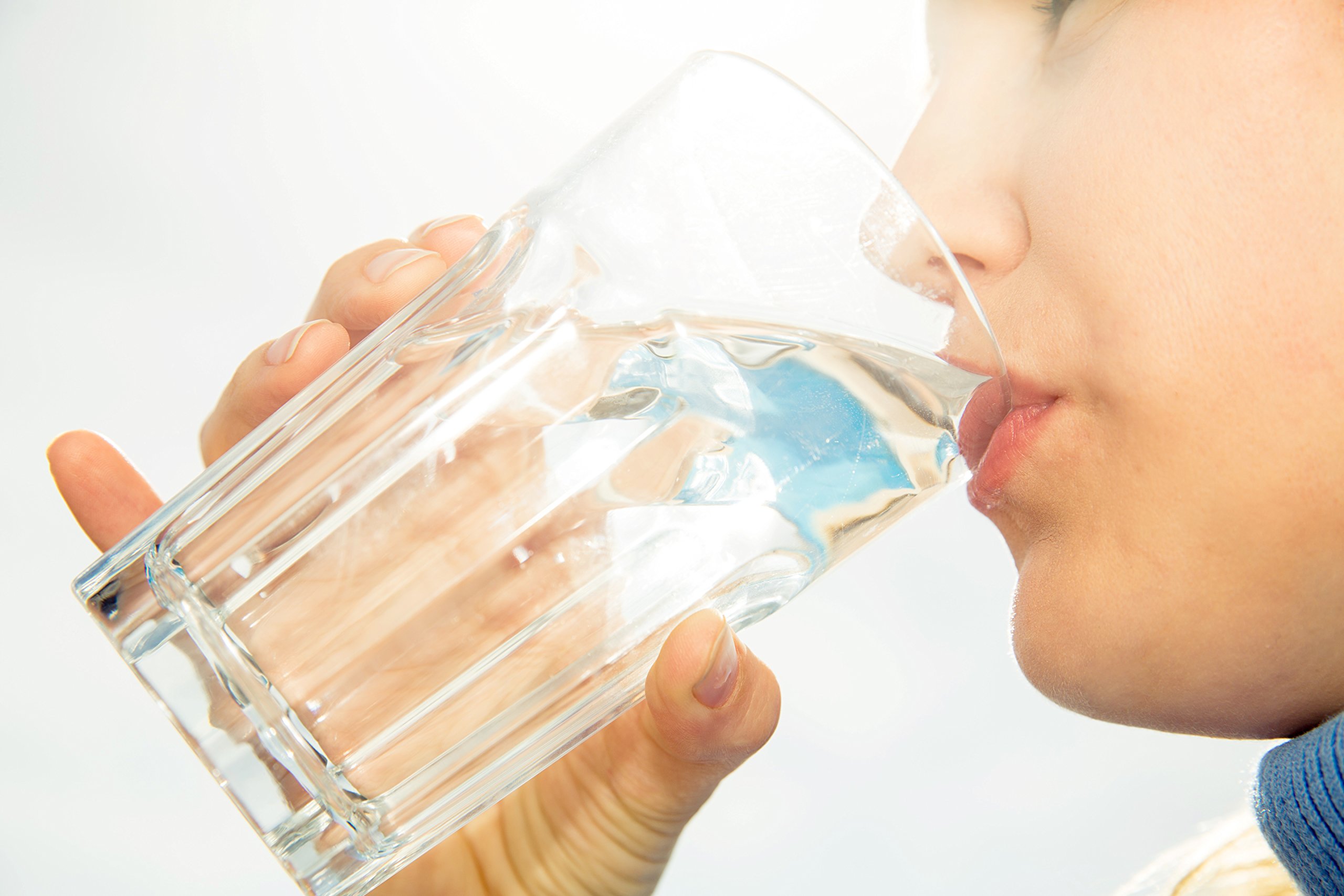 Hydradose Eau Concentrée Goût Neutre - 10 Sachets - Améliore l’Hydratation - Réhydratant pour Sportifs, Séniors, Chaleurs, Fièvres, Perte de Soif - N1131