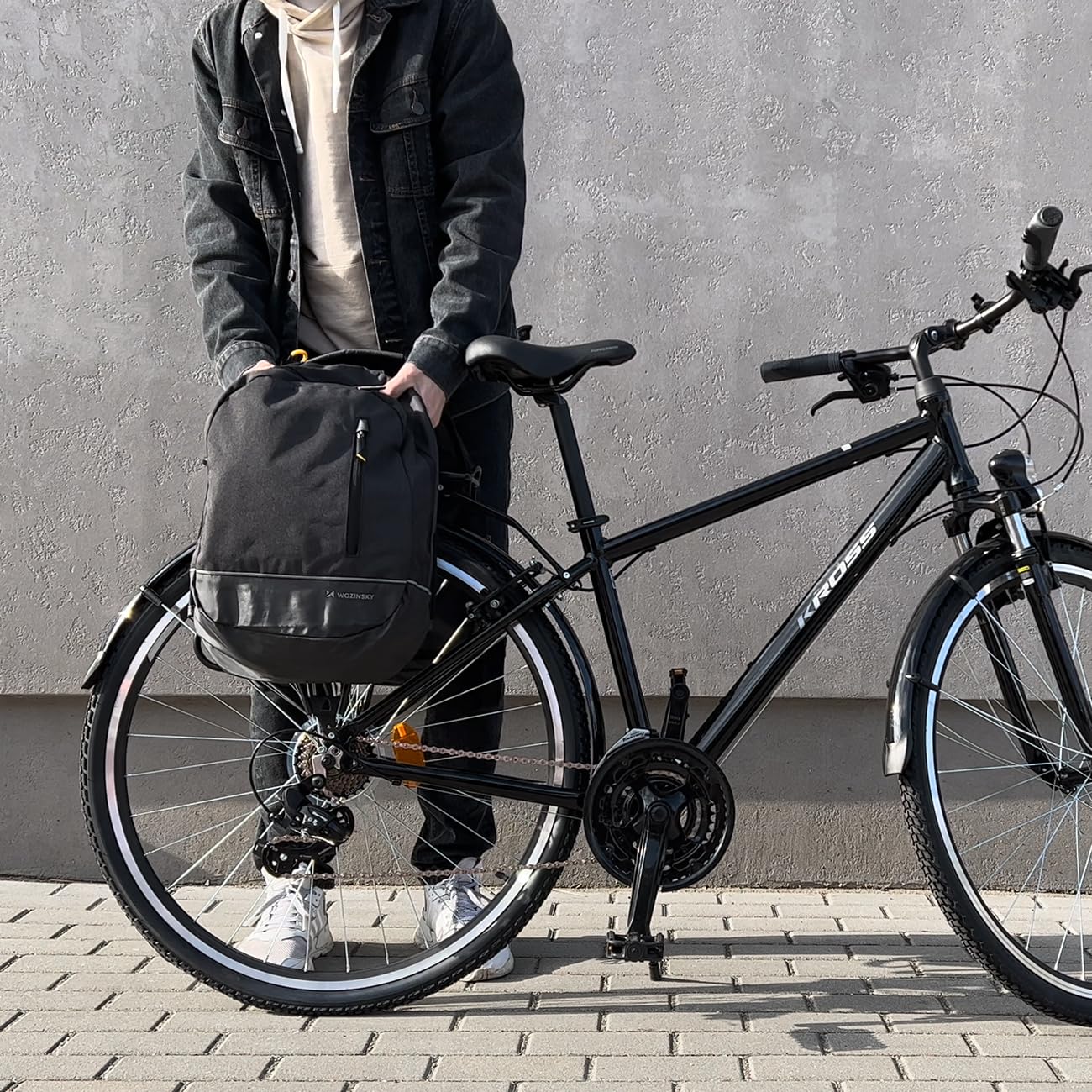 WOZINSKY 2 in 1 Zaino Borsa per Bici da Portapacchi Posteriore Laterale Doppia Molto capiente con Copertura Antipioggia Nastro Riflettente migliora la visibilità sulla Strada Impermeabile 40L