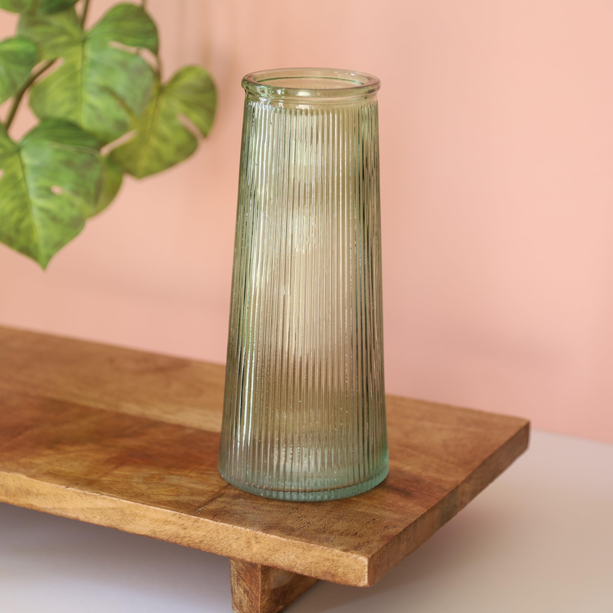 Fyne-Finds Vintage Green Tall Ribbed Glass Flower Vase Rustic Home Decor 22Cm, 9Inch Cylinder Glass Planter For Centerpieces Tabletop Shelf Sitter Home Decorative Gift (Vintage Green)