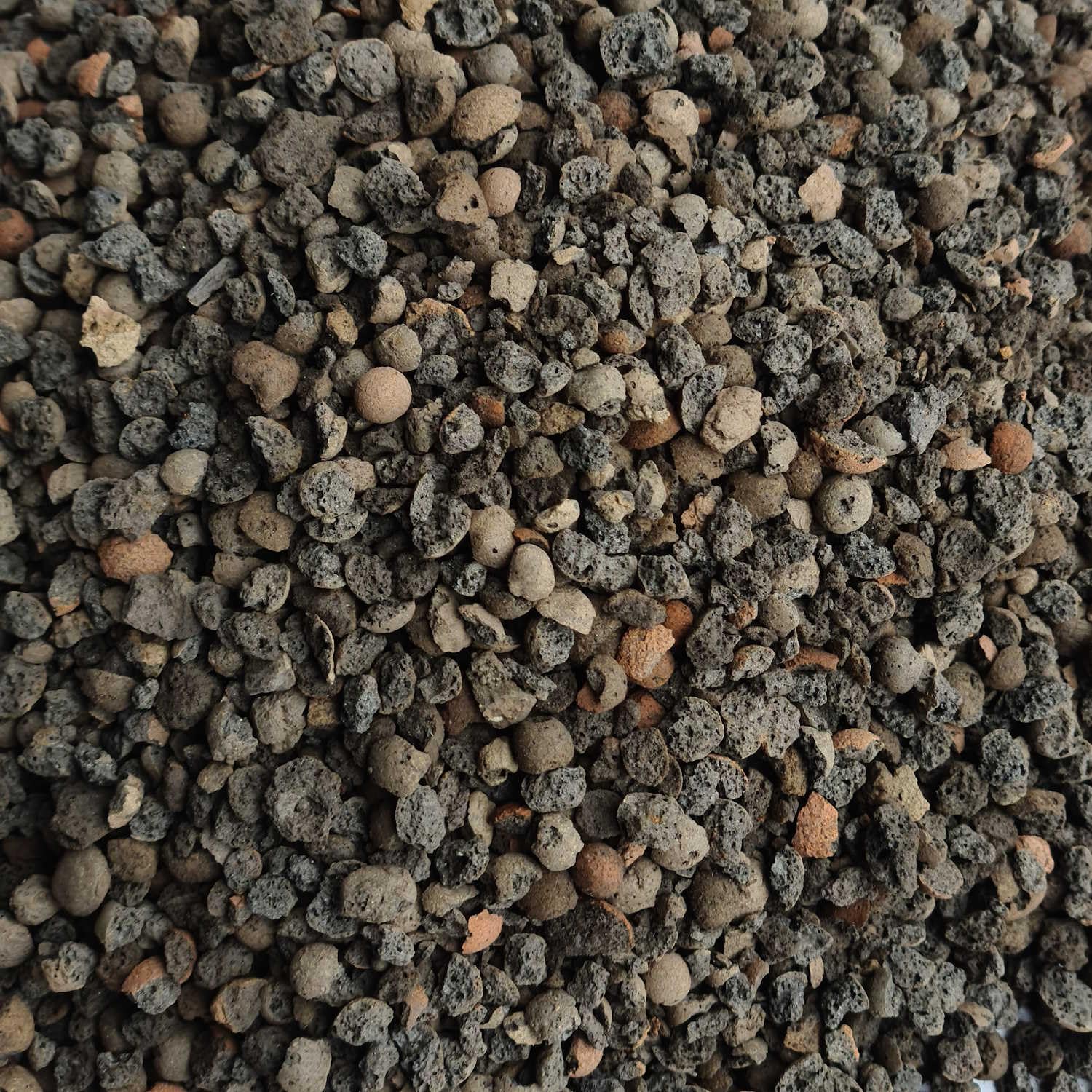Blähton 4-10 mm aufgebrochen 50 L Tongranualt für Blumen, Kübelpflanzen, Dachbegrünung