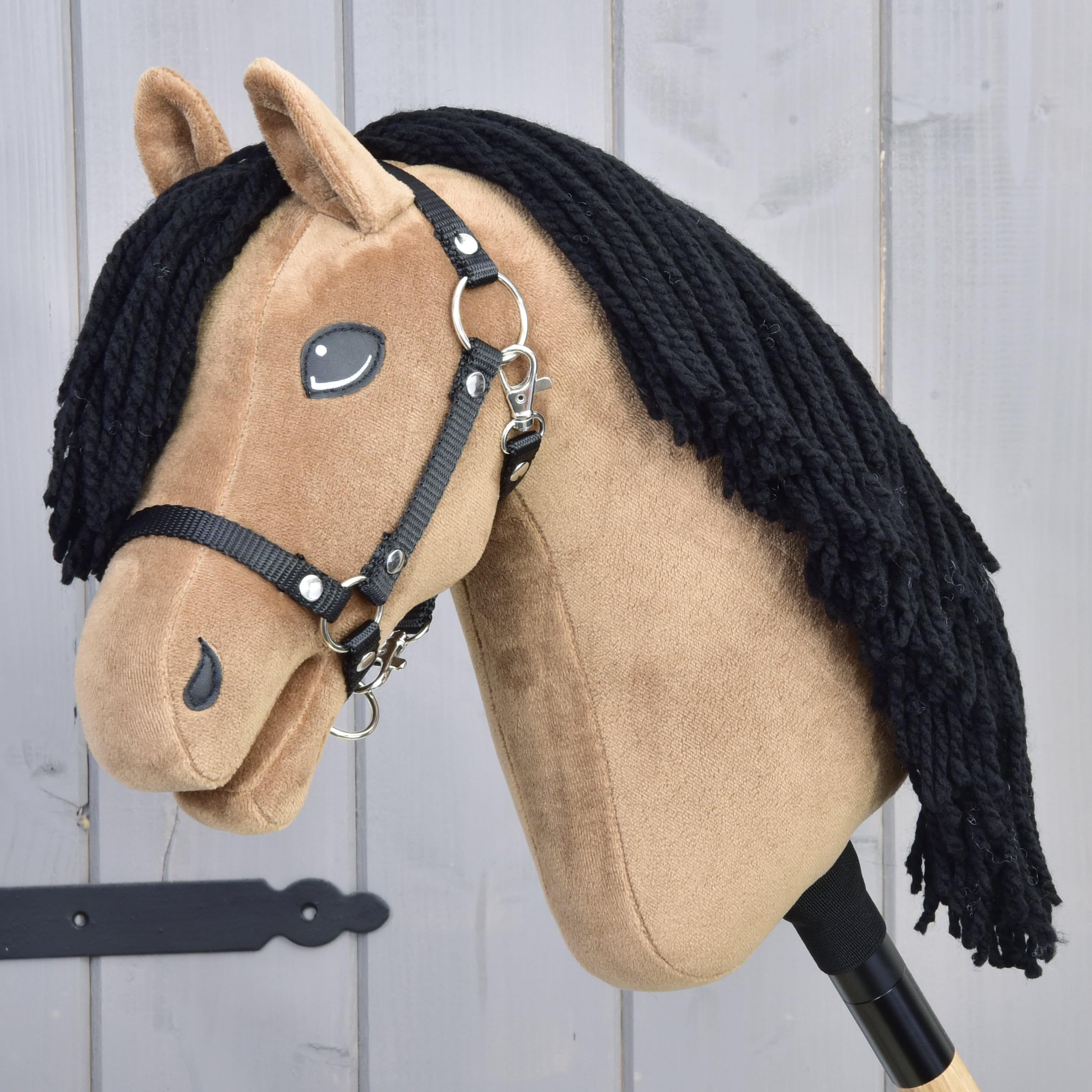 LarDen Hobby Horse – HANDMADE Realistic Horse on a Stick for Kids Horse Toys for Girls & Boys, Hobby Horses with Black Halter & Accessories, Hobby Horsing (Samantha, Small)