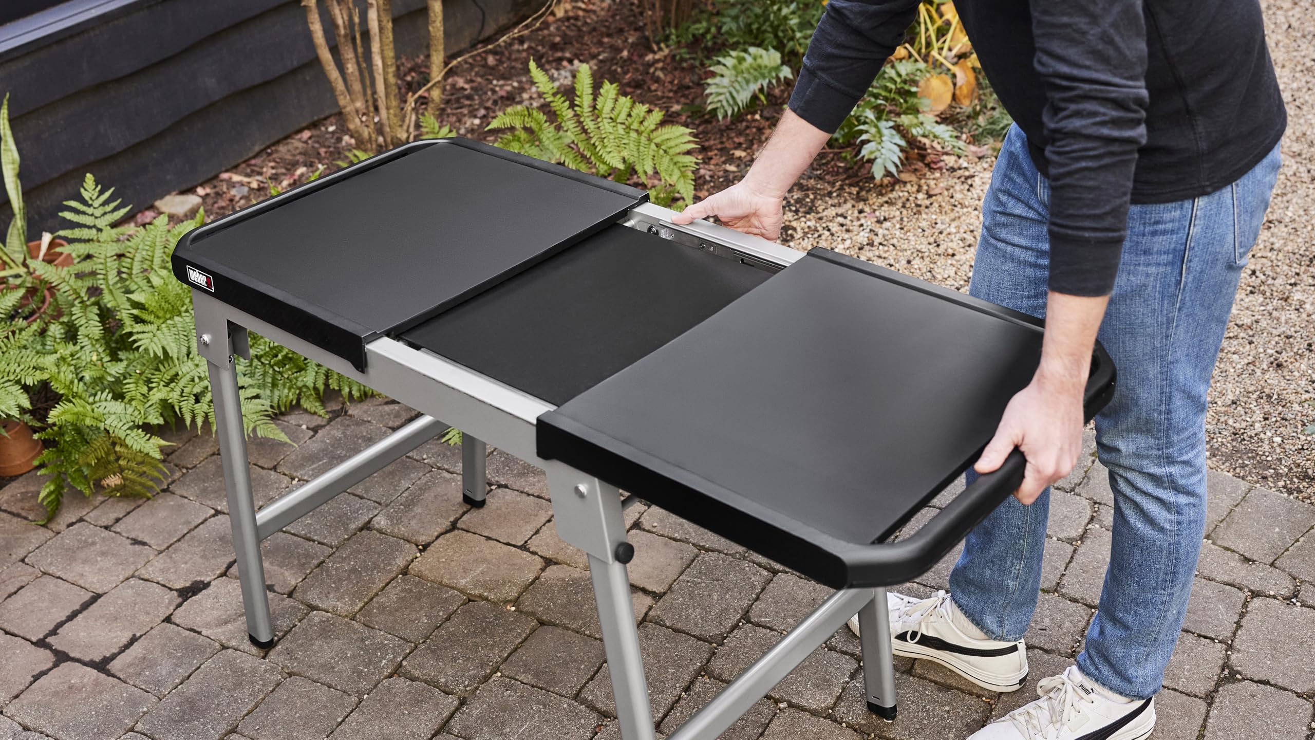 Weber Stand extensible universelle pour barbecue et plancha / pour les barbecues Lumin, Q, Pulse et les planchas portables Slate, 75,5 x 168 x 56,5 cm