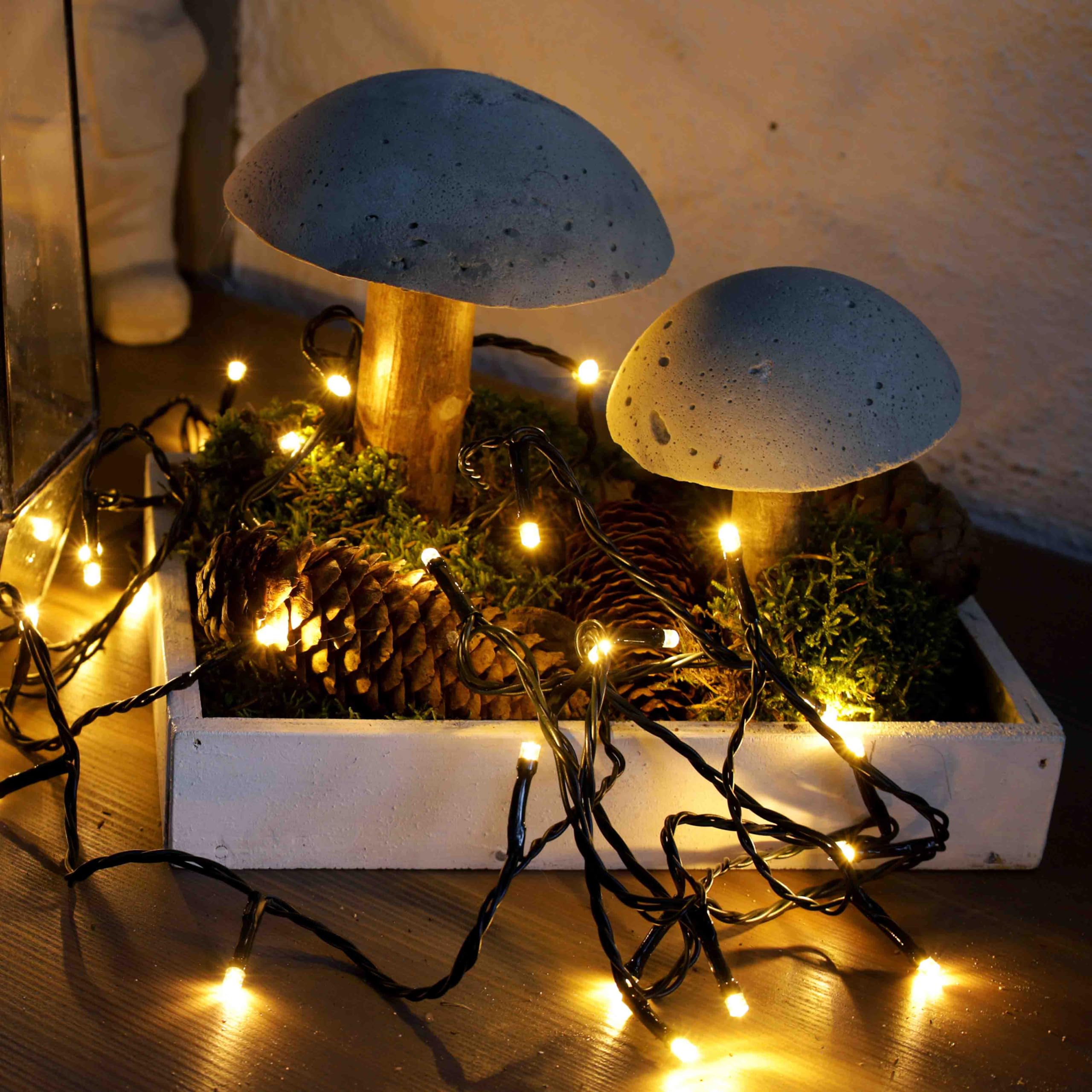 hellum lampki choinkowe LED zewn?trzne lub wewn?trzne I Pilot z wy??cznikiem czasowym I Lampki choinkowe w kolorze ciep?ej bieli I Lampki choinkowe LED z 240 diodami LED <59 lm I 151244