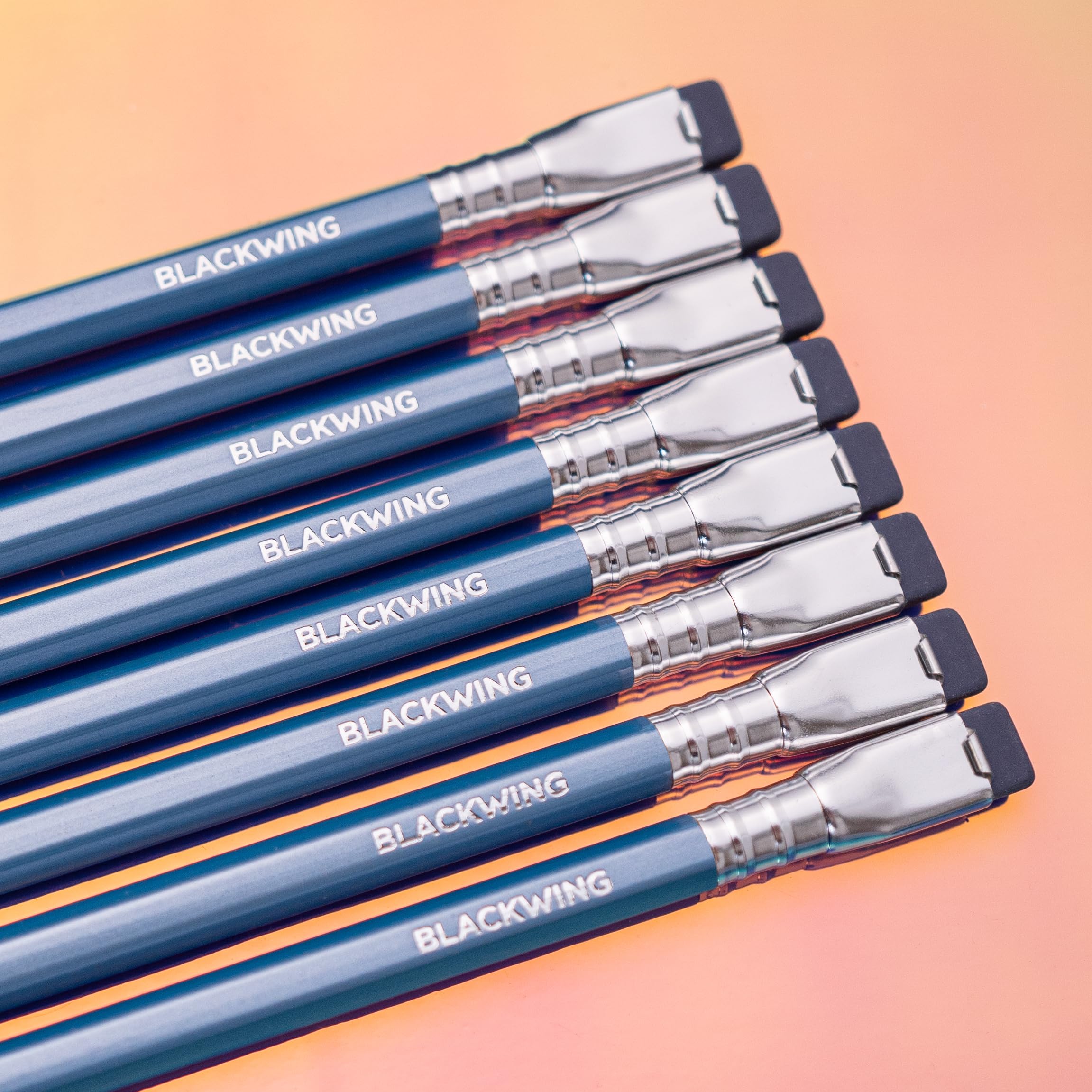 Blackwing Perlenstifte, ausgewogenes japanisches Graphit, blaues Finish, 12 Stück