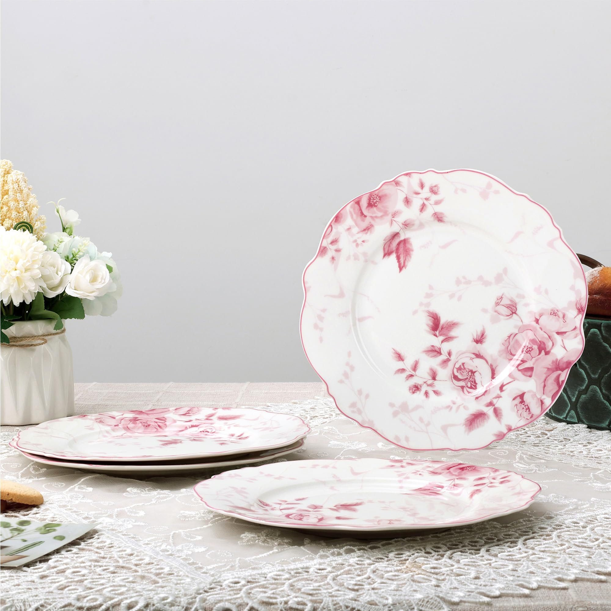 fanquare 21,6 cm Rosa Dessert-Teller mit Blumenmuster, 4er-Set Britisches Elegantes Porzellan, Snack- und Vorspeisenteller, Mikrowellen- und Spülmaschinenfest
