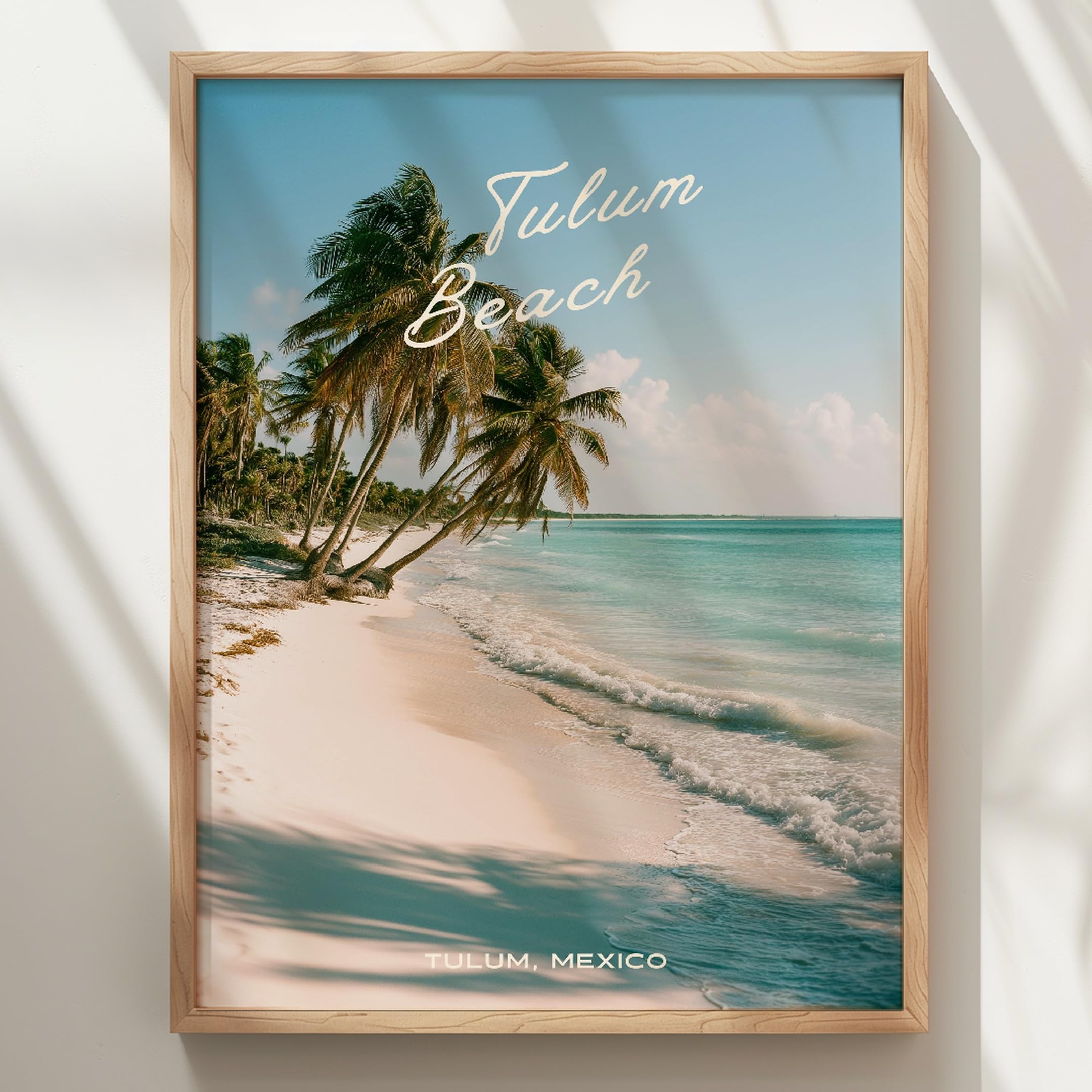 WallBUddy Tropisches Strand Wandkunstdruck | Tul (40 x 50 cm, Eichenrahmen)