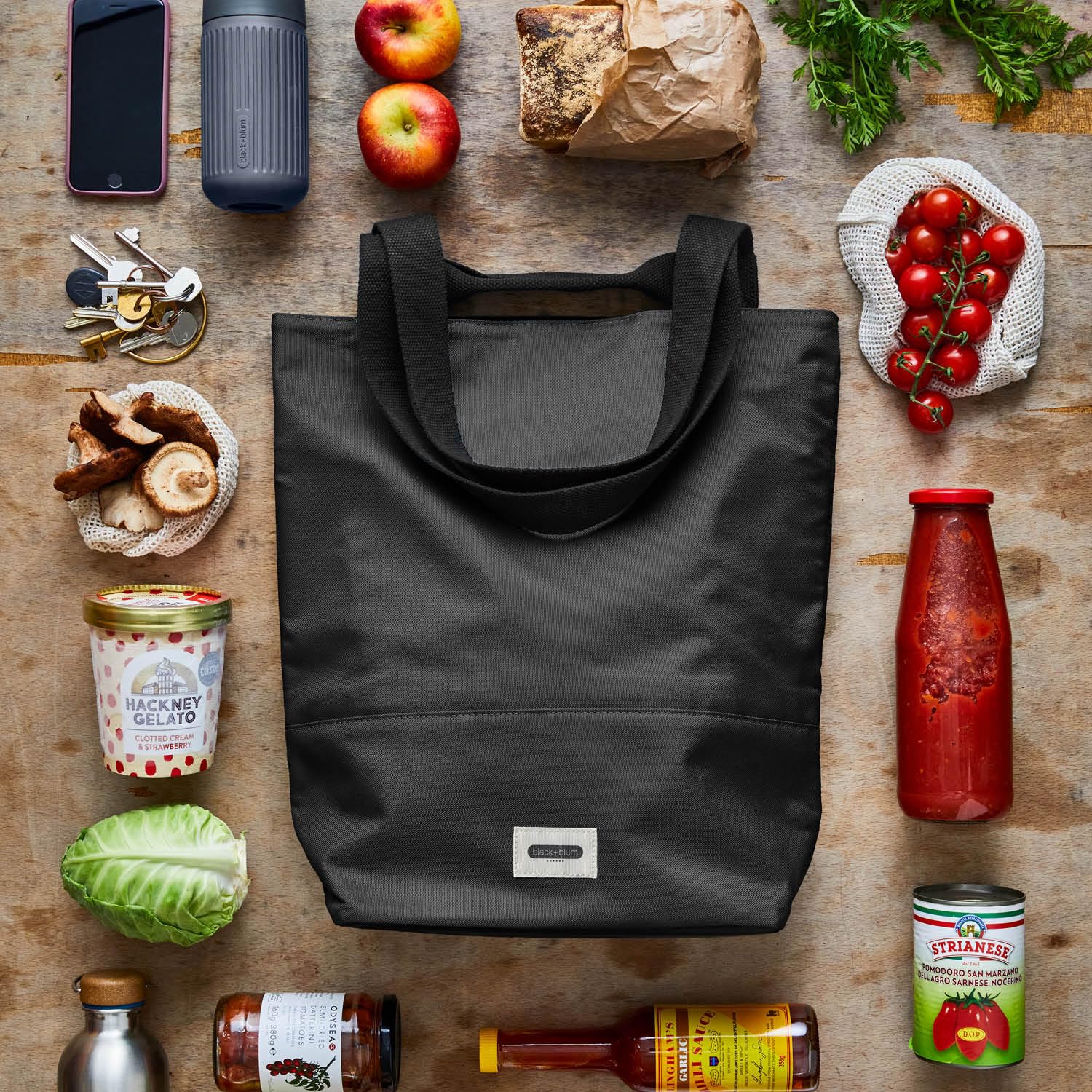 BLACK + BLUM Isolierte Einkaufstasche | Wasserabweisende, auslaufsichere Kühltasche Einkauf | Kühltasche groß für Alltag & Einkauf | BPA-freier Kühlbeutel für unterwegs