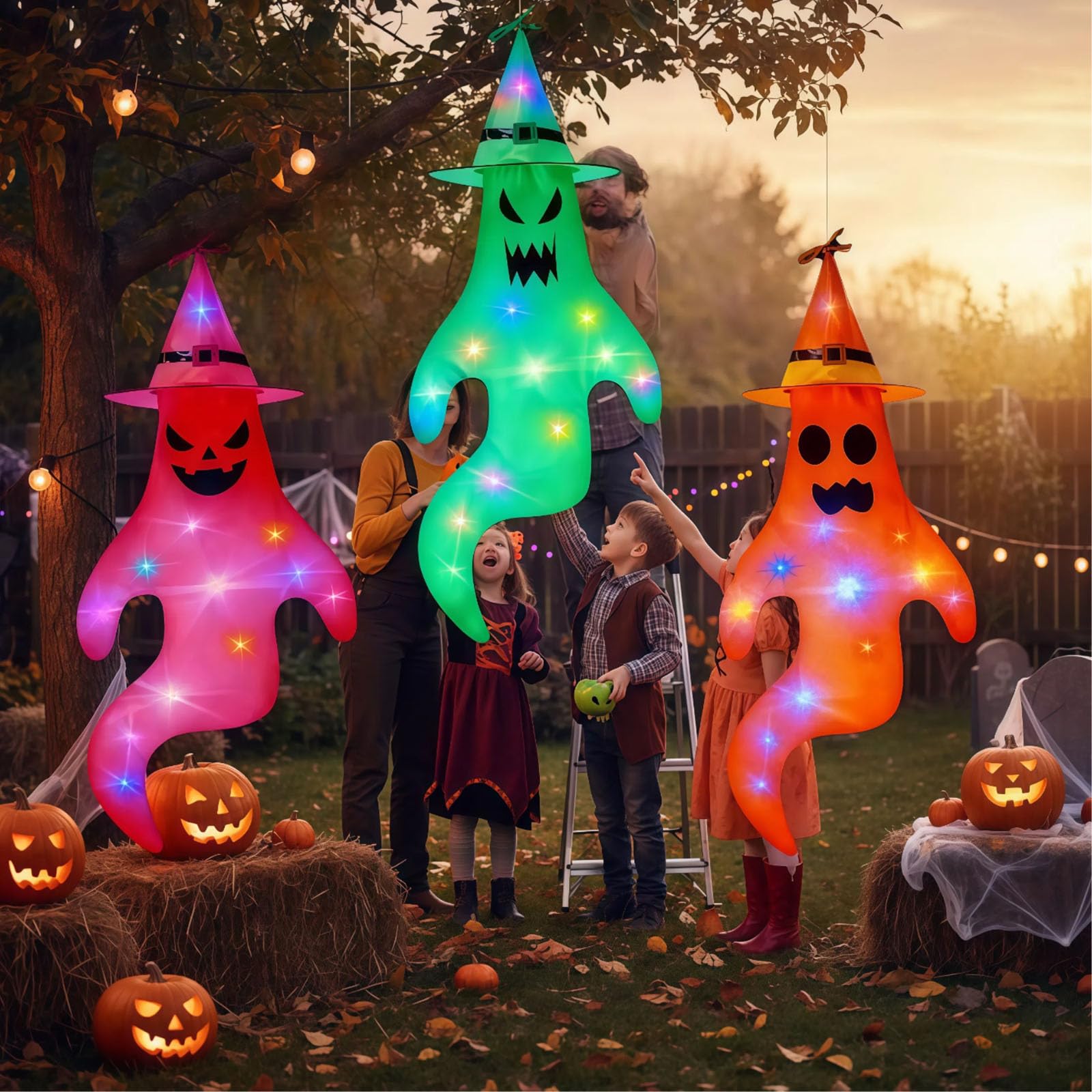 3 Stück Halloween Deko Geist mit Bunt LED Lichtern, 145x65cm Halloween Deko Outdoor Hängende Geister, Hängende Geisterflagge mit Hexenhut, für Garten Hof Terrasse Party Horror Hängen Dekoration