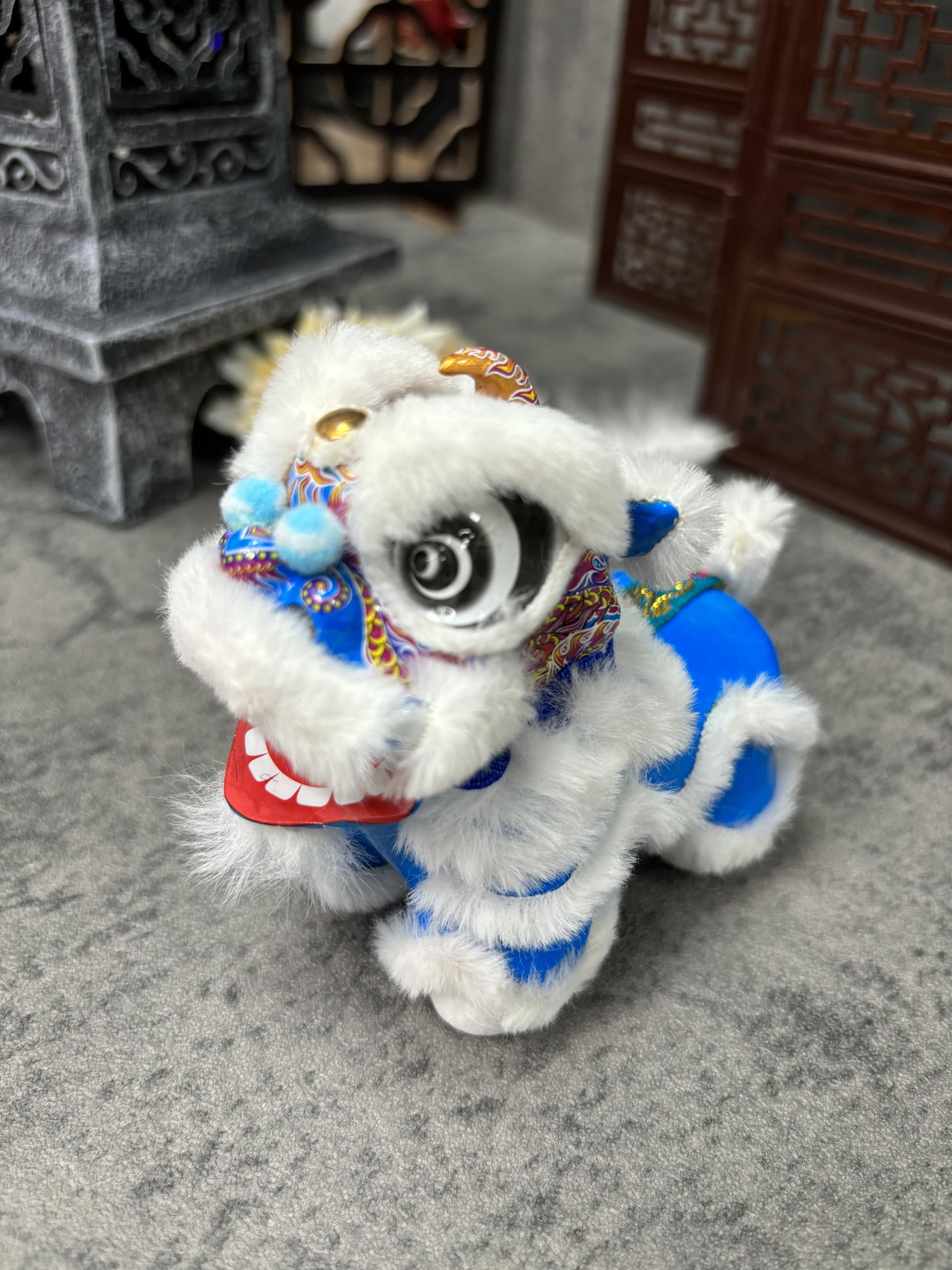 Amazon.com: XINPDPSO Handcrafted Traditional Chinese Lion Dance