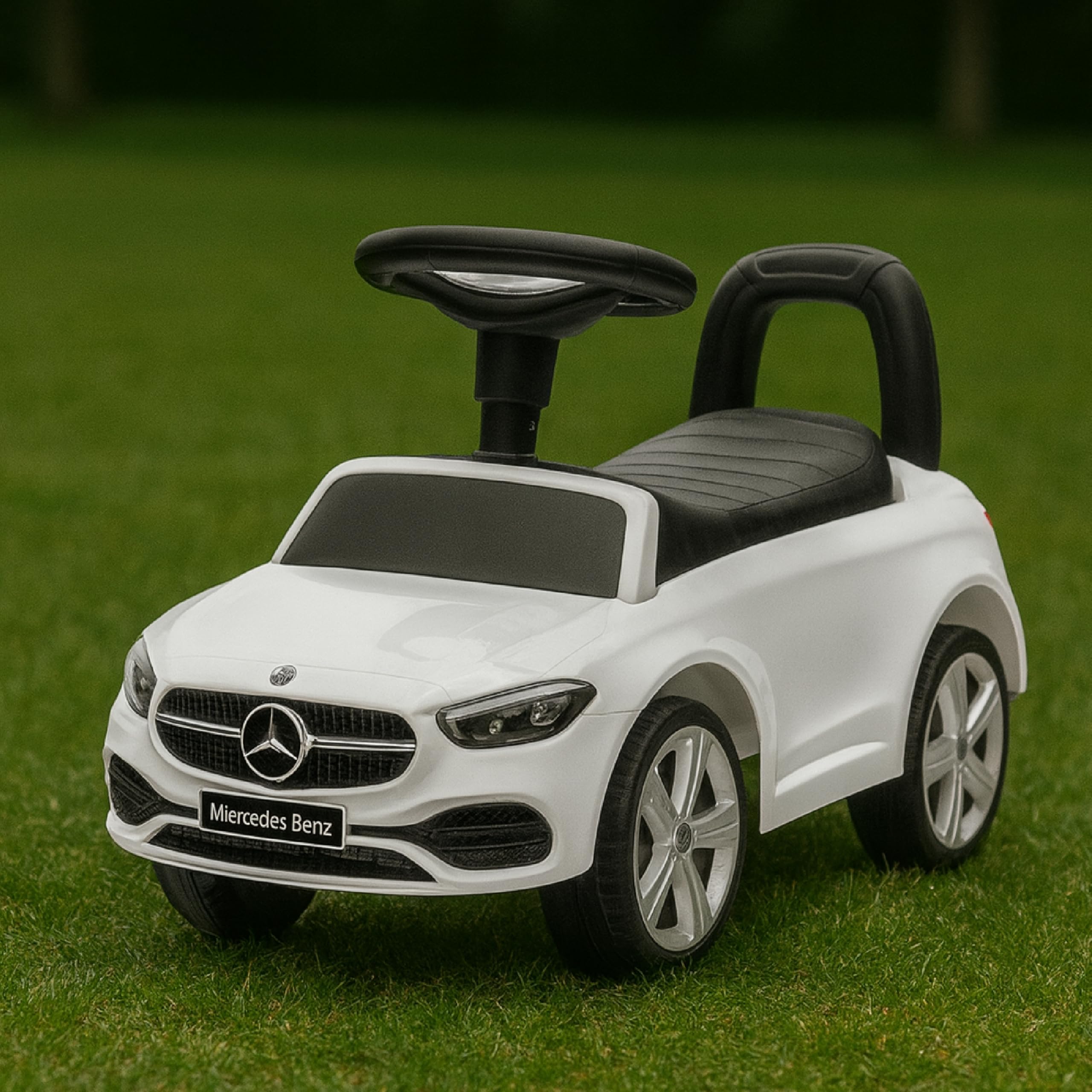 Baroni Toys Mercedes Ride-On Macchinina Spingi e Vai per Bambini 1-4 Anni, Fari LED, Suoni Realistici, Ruote Antiscivolo, Vano Portaoggetti, Design Antiribaltamento 65x28x39 cm Bianca