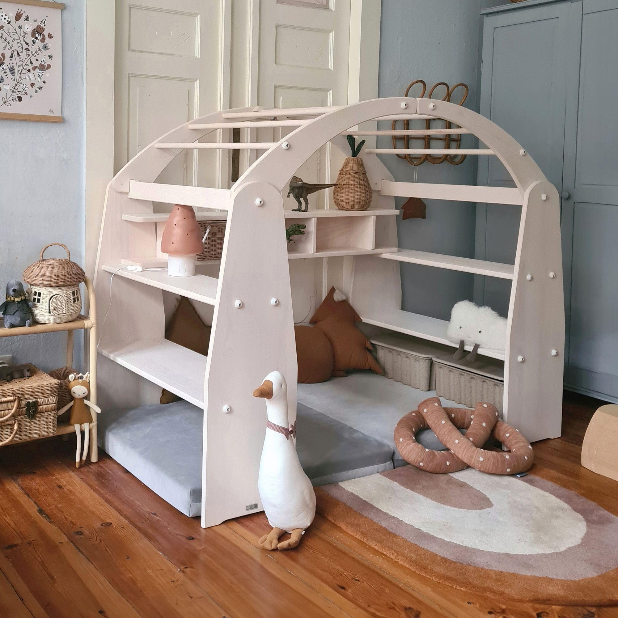 BioKinder Spielhaus Anna Spielständer Kaufmannsladen aus zertifiziertem Massivholz 159 x 88 x 129,5 cm