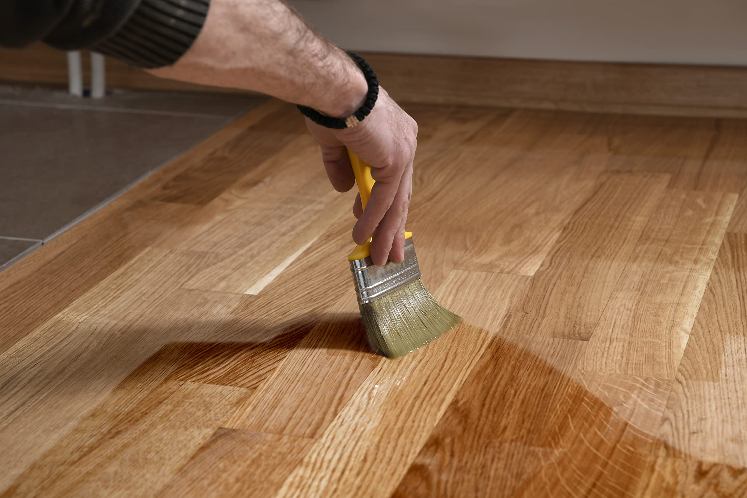 OELLERS Teak - & Yachtöl, farblos, 1 L, für Hartholz und Gartenmöbel | Wasserabweisend, aus natürlichen Ölen, für innen und außen, bis 15 m², für Teak, Bangkirai, Eiche und weitere Harthölzer