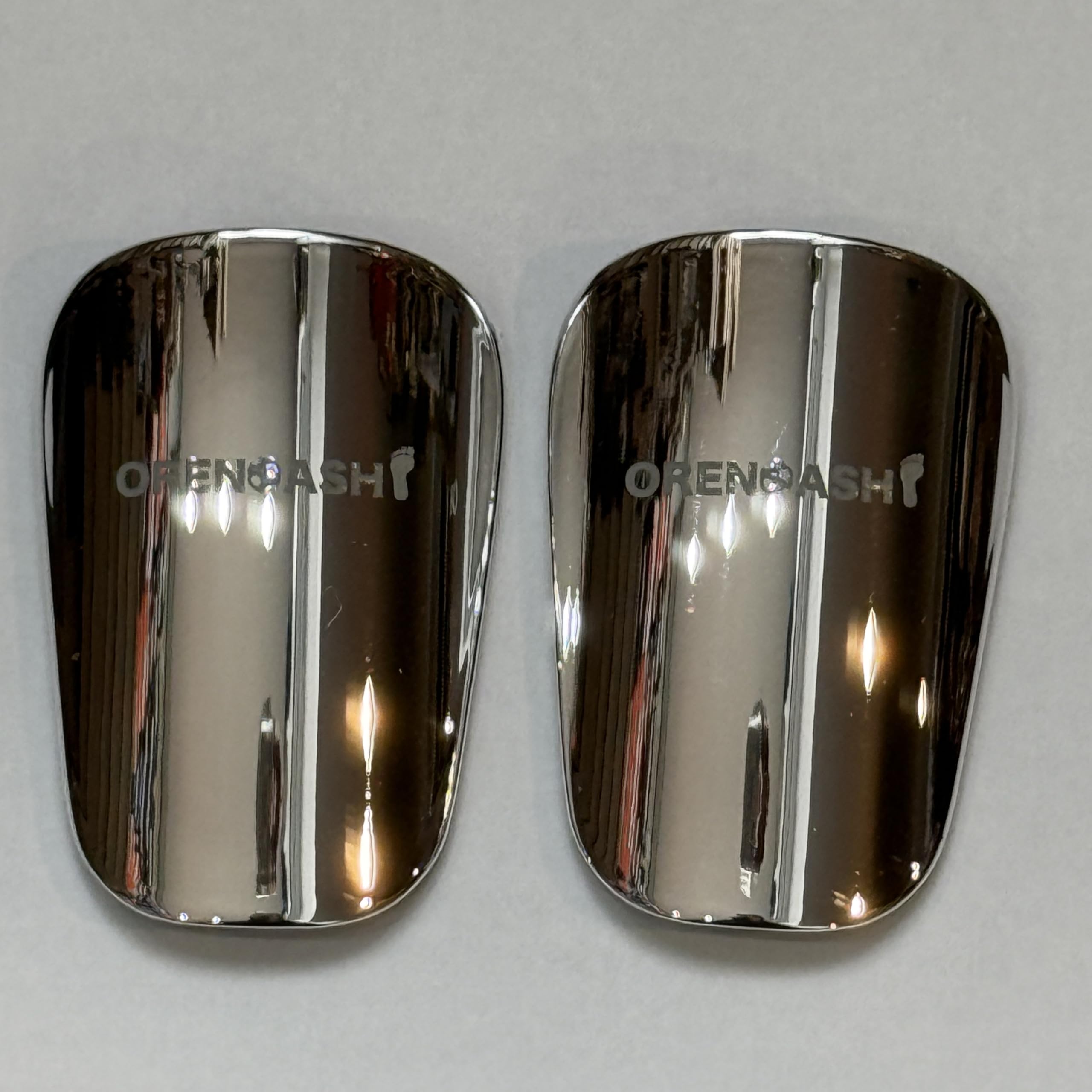 Amazon | シルバー ORENOASHI 世界最小 シンガード 俺の足 すね当て