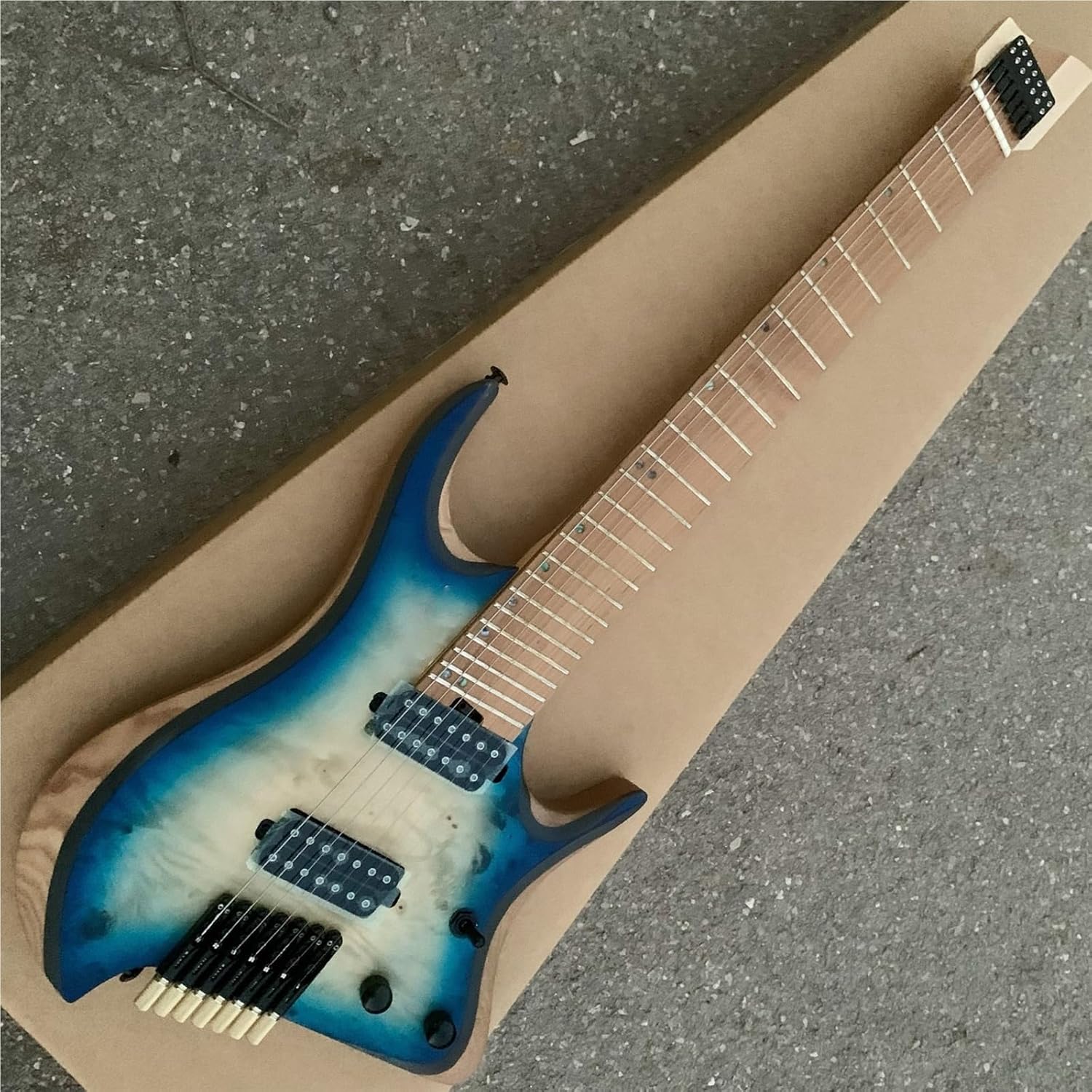 REV guitars Brigitta DD7 7弦ヘッドレスギター エレキギター