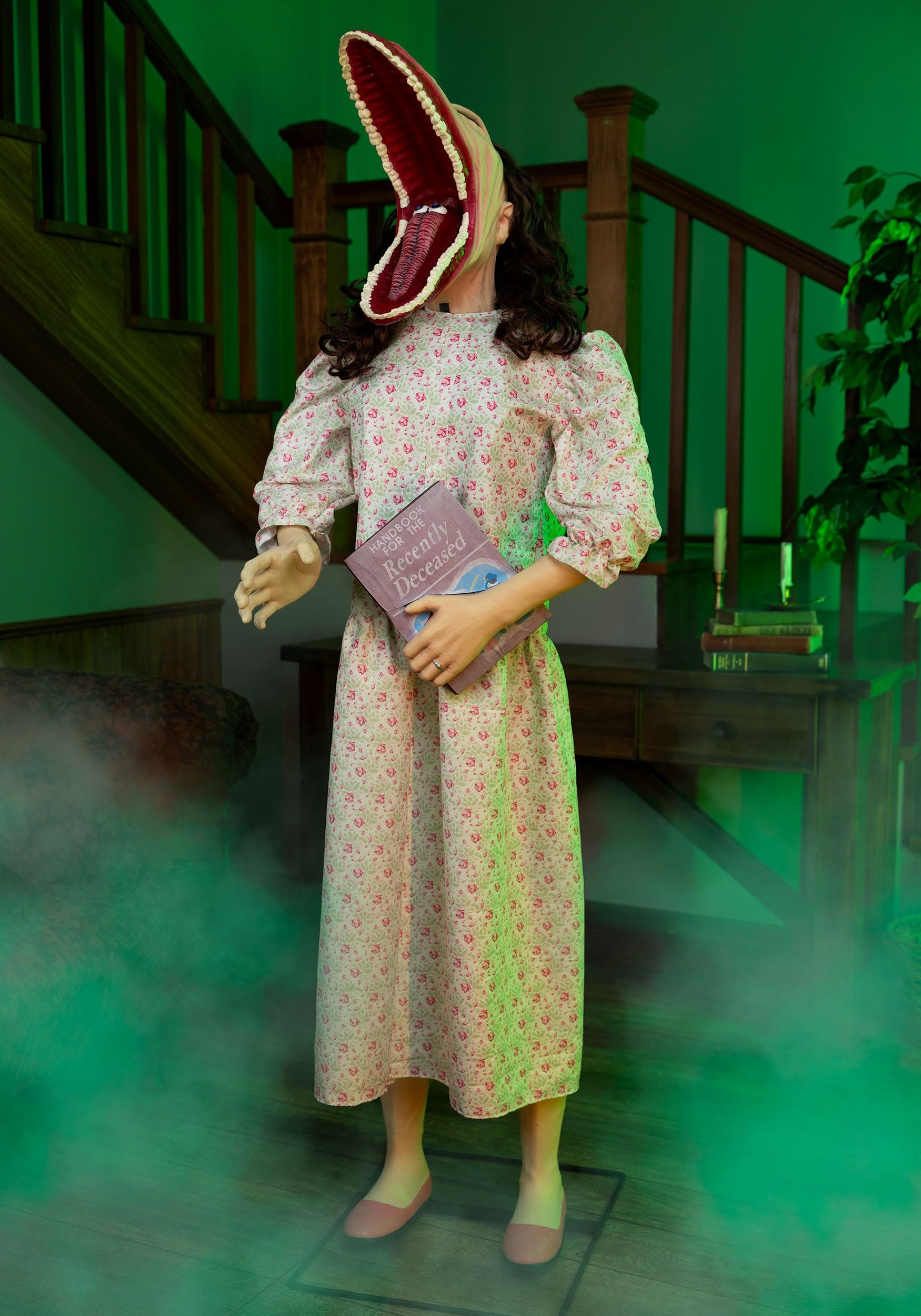 Amazon.com: Gemmy Life Size Beetlejuice Barbara Animatronic