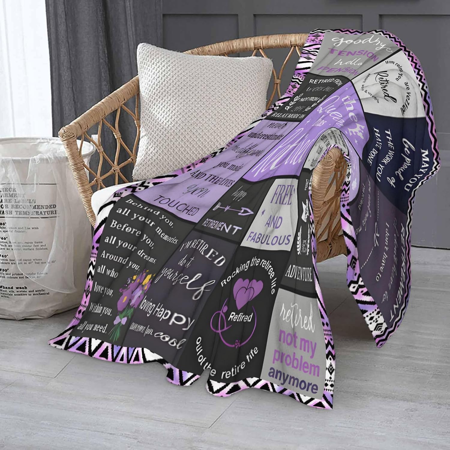 The Queens Has Retired Blanket – Soft Cozy Fleece Retirement Throw for Women, Funny Retirement Gift for Mom, Wife, Teacher, Nurse, or Friend - Image 6