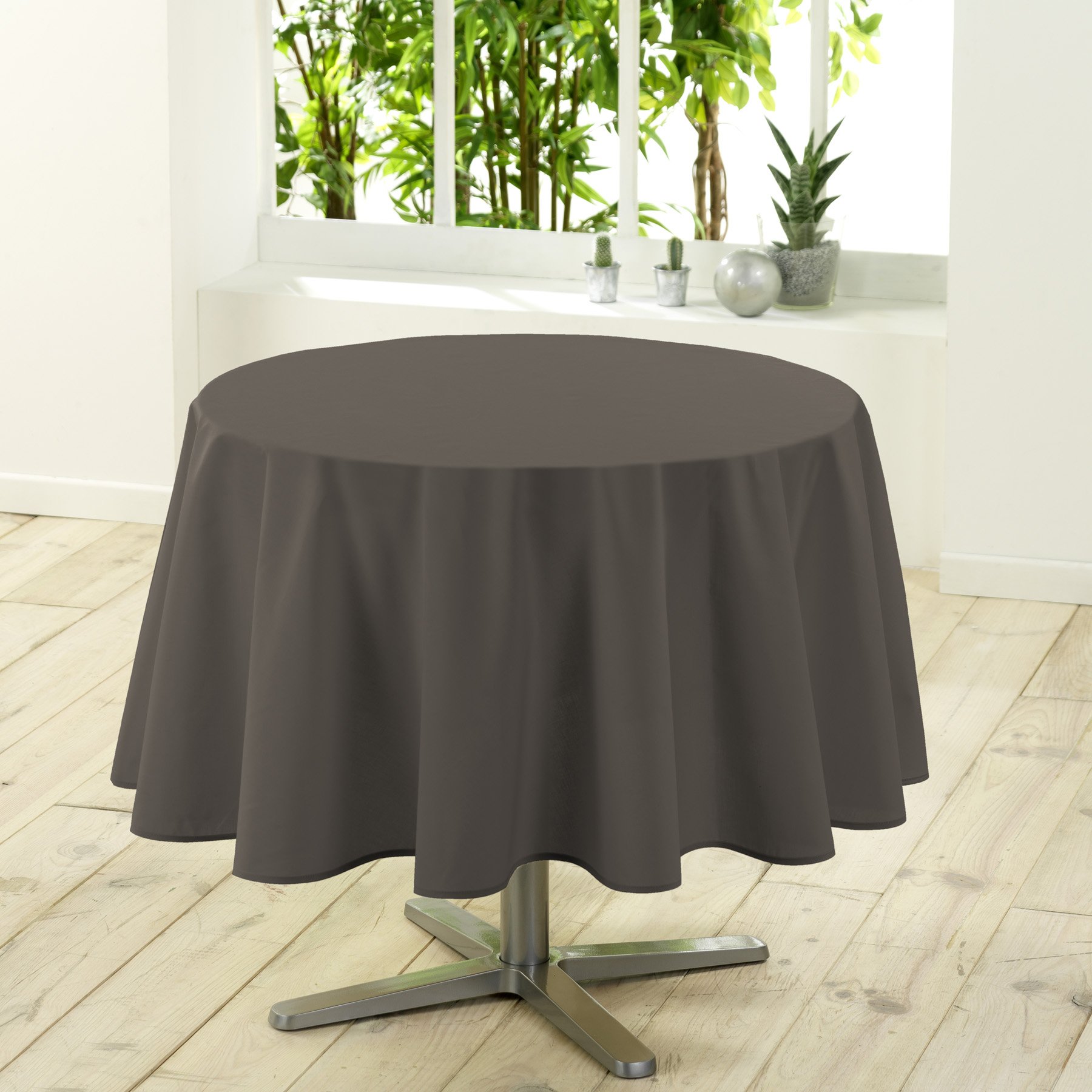 Douceur d'Interieur 180 cm Diameter Plain Polyester Essentiel Tablecloth, Taupe Brown
