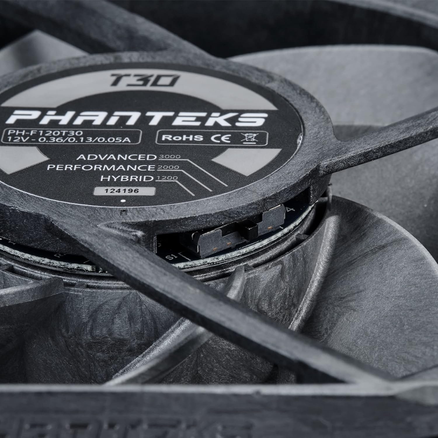 Phanteks (PH-F120T30_BG) T30-120 Fan, Premium high-Performance Fan, PWM, Black/Grey