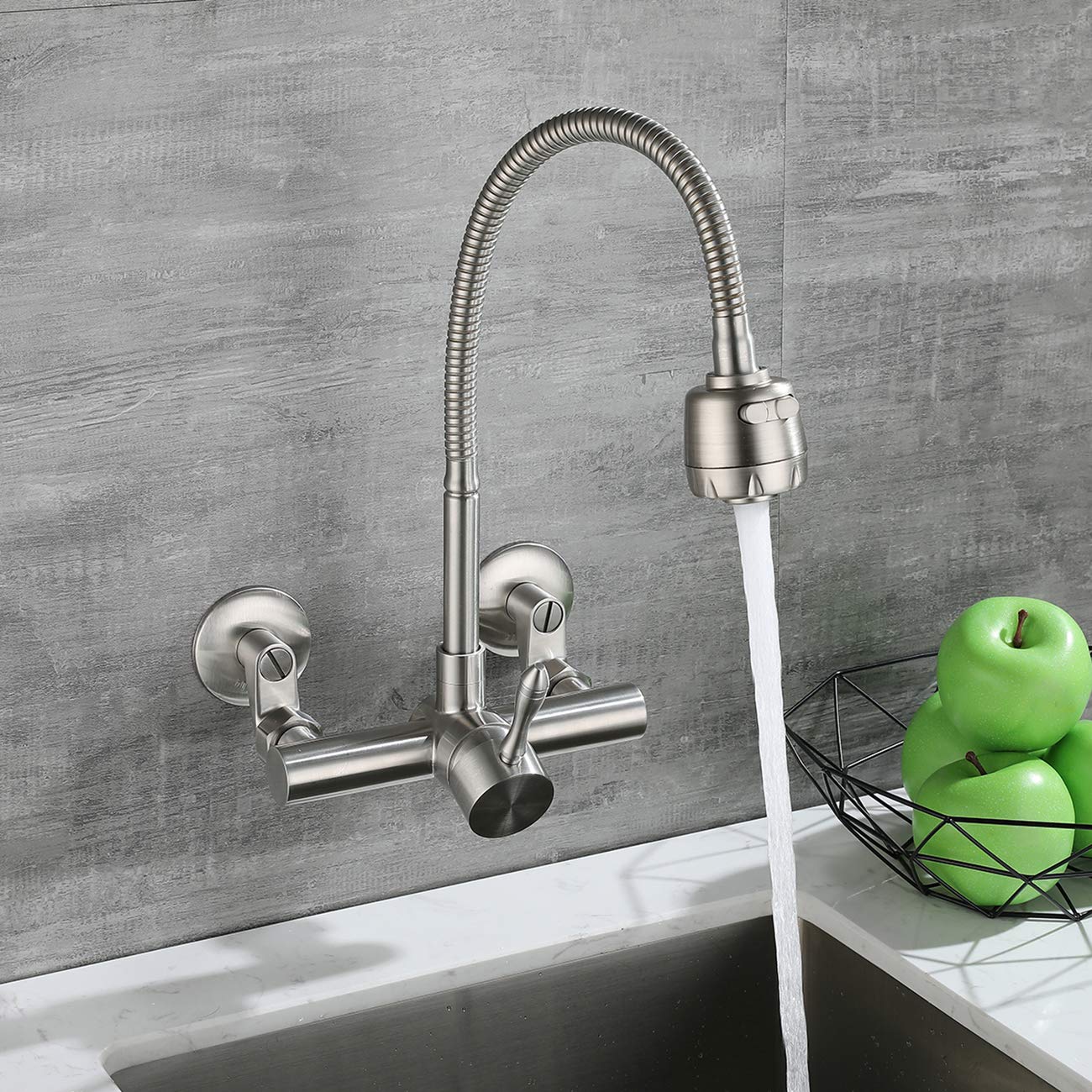 grifo Cocina Pared,Material De Acero Inoxidable 304 De Grado Alimenticio,Grifo De Cocina Montaje En Pared Con Giratorio 360°,Fría Distancia De 6.3-24cm Entre Dos Orifícios