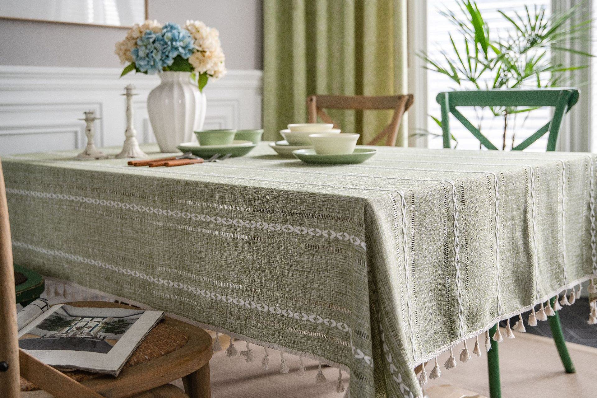 Plancholo Tovaglia in cotone e lino, con nappe ricamate a righe, senza pieghe, lavabile, per cucina, sala da pranzo, decorazione per tavolo (verde, rettangolare, 140 x 299 cm