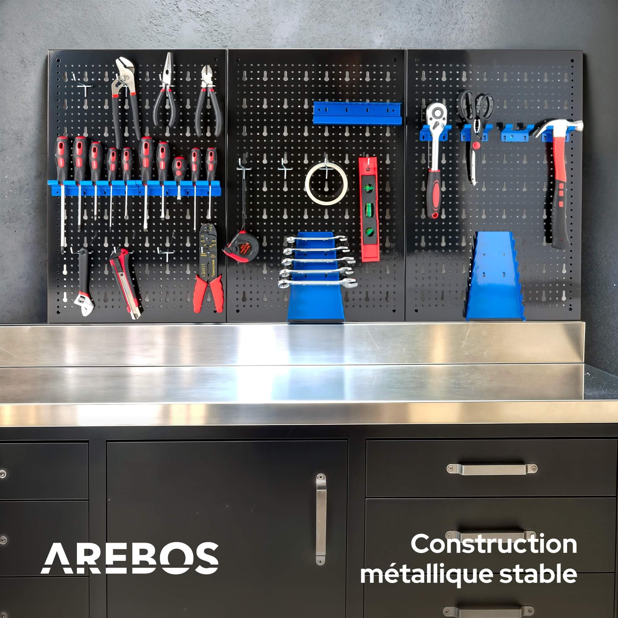 Arebos Paroi à outils en trois parties | Jeu de 17 crochets bleu | 117,6 x 59,5 x 2 cm | Paroi à outils perforée en métal + supports + matériel de montage