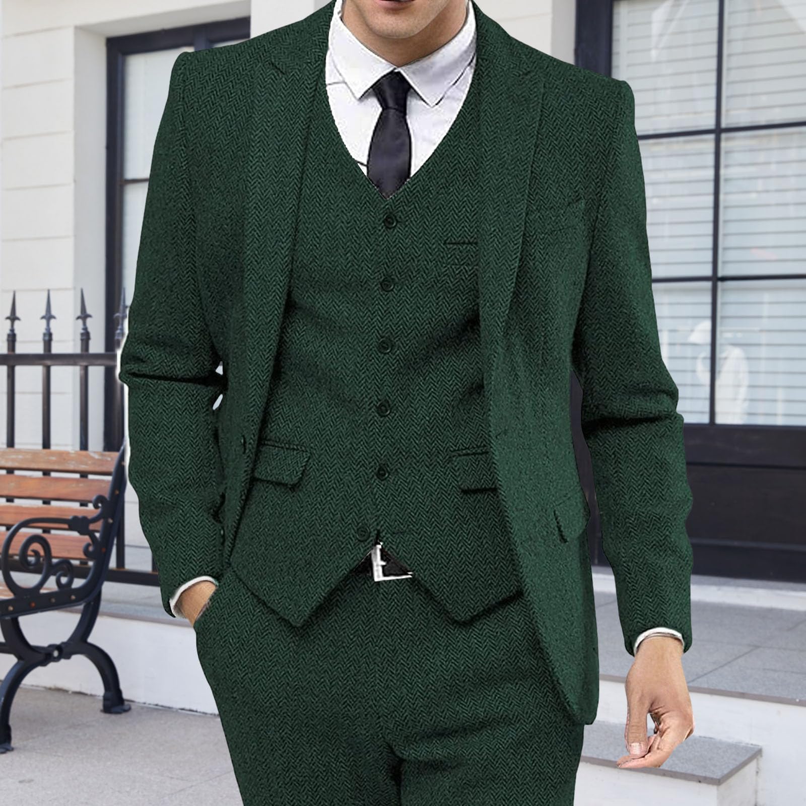 Costume élégant en Tweed à Chevrons pour Homme, idéal pour Un dîner, Un Mariage ou Bal de Promo. Ensemble 3 pièces avec Revers Pointus.