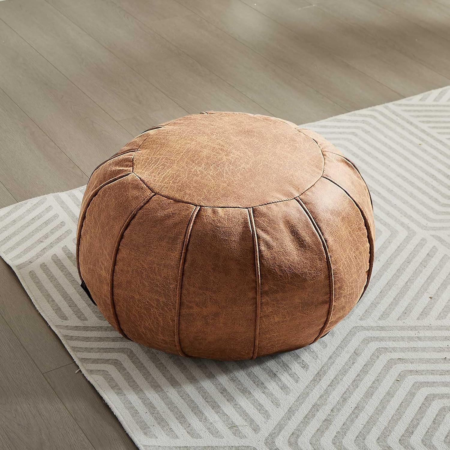 Louis Donné Ungefüllter runder Pouf Bezug, Supersoft handgefertigter Ottoman aus Kunstleder, Sitzpouf mit Aufbewahrung, Fußhocker und Fußstütze für Wohnzimmer, Balkon, Büro und Indoor (Braun)