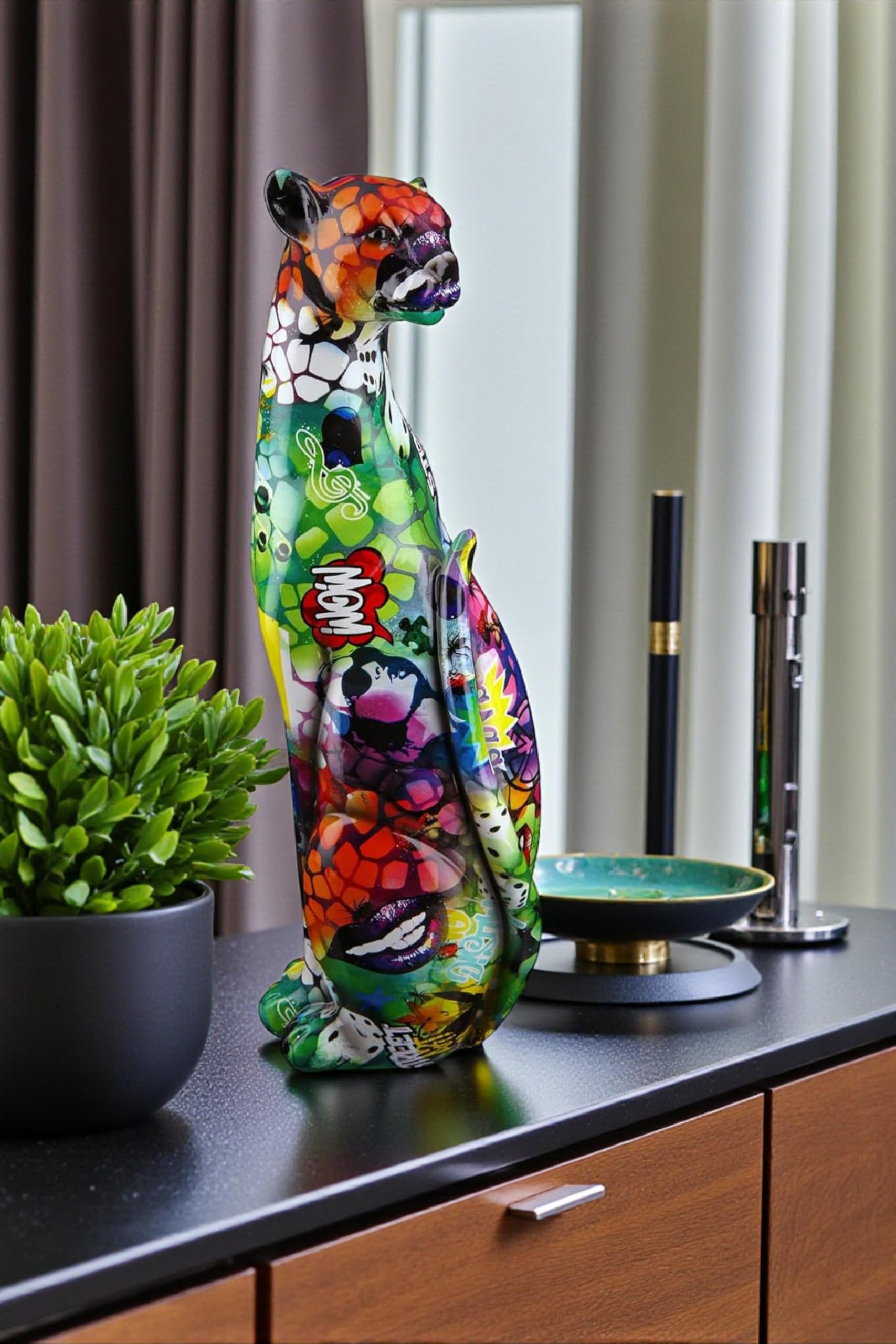 Casablanca Deko Tier Figur Gepard sitzend - aus Kunstharz im Street Art Design - Farbe: Mehrfarbig Graffiti Höhe 33,5 cm