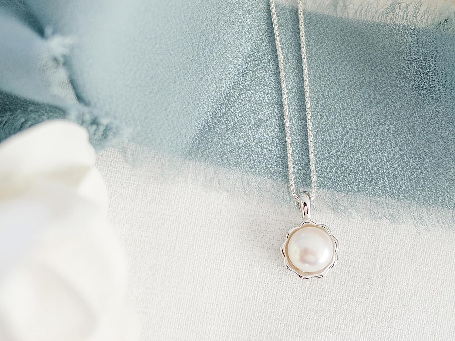 Cherished Moments Children's 925 Sterling Silver and 14K Gold Plated Cultured Pearl Necklace for Little Girls, Toddlers, Kids, Mom and Me Jewelry