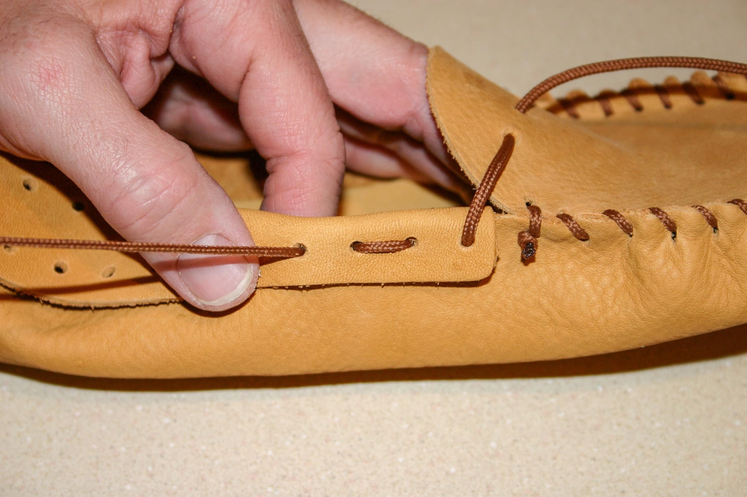 Realeather Crafts C4604-05 Mokassin-Lederhandwerksset für Erwachsene, Leder Deertan Rindsleder, Golden Tan, Size 12/13