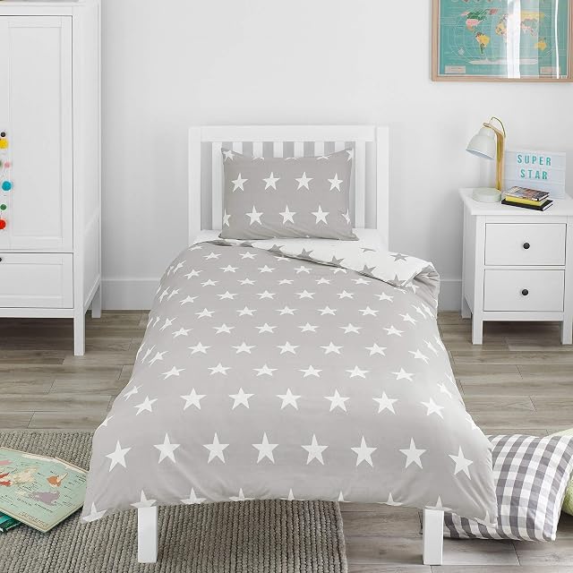 Bloomsbury Mill  Kids Cot Bed Duvet Cover and Pillows Set  Toddler Bedding for Boys and Girls  Grey and White Star Reversible Kids Cot Bed Duvet Cover and Pillow Cases Set  120 x 150 cm
