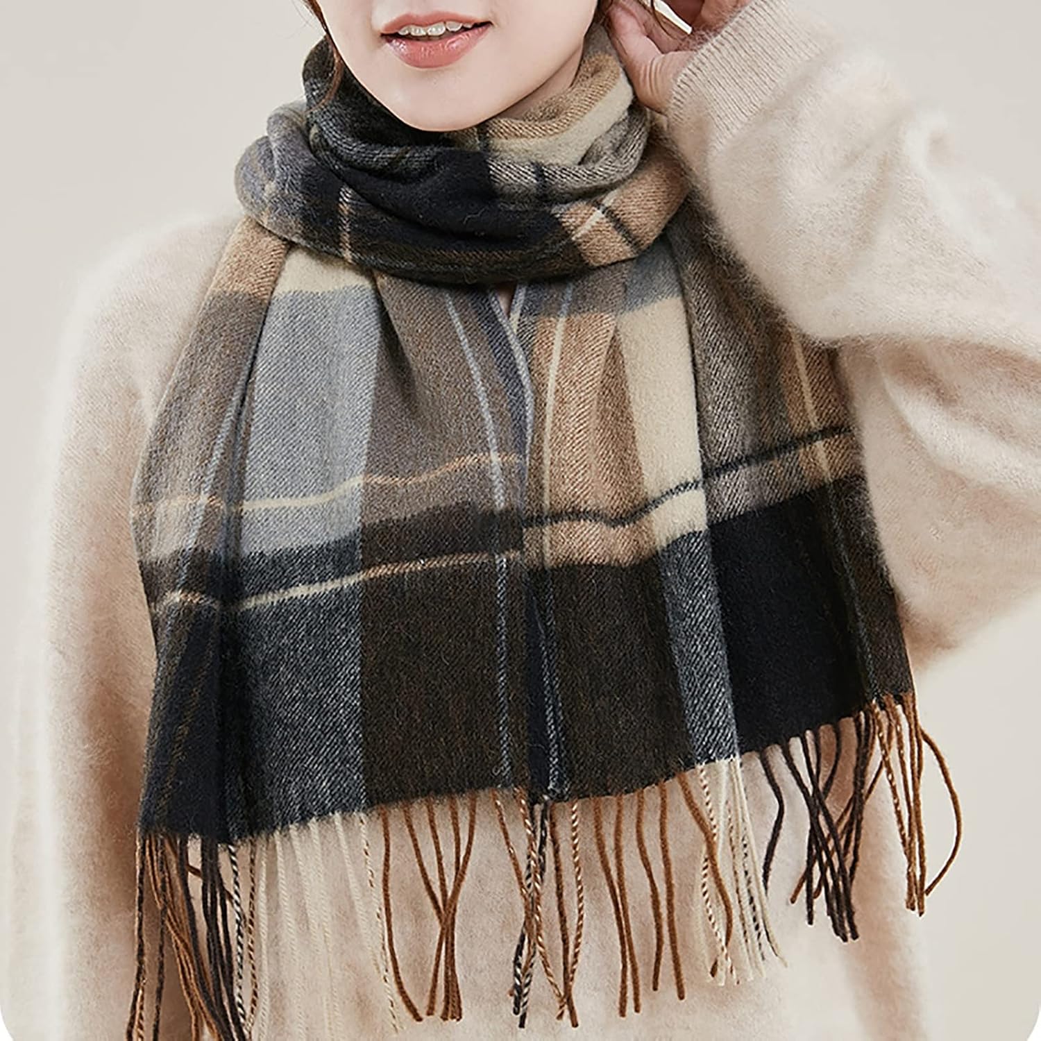 レディース ウール100% スカーフ 大判 おしゃれ 冬 暖かい ショール (11#) THREE FIFTY STANDARD やわらかウールで作った  トラッドなチェックスカーフ〈レッド〉｜THREE FIFTY STANDARD[スリーフィフティースタンダード]｜フェリシモ【公式通販】 ラブリーマフラー 女性の格子縞の冬のスカーフ暖かい居心地の良いタルタンのラップ柔らかい大きな厚い暖かい軽量のウールショール、66.9